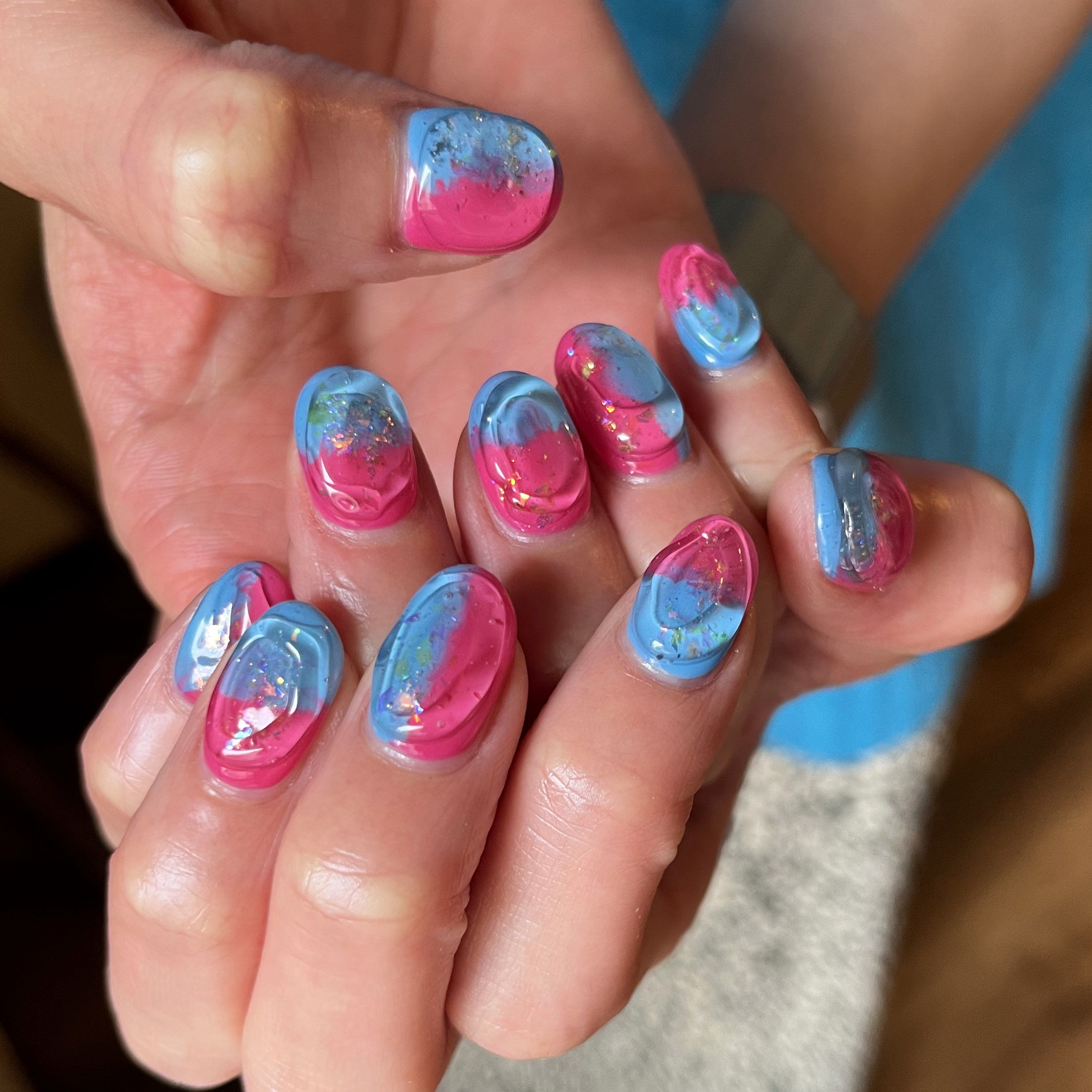 aaa.nail.24