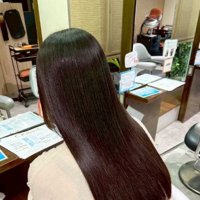 【自分史上最高の美髪】髪質改善ストレート+カット　￥27500
