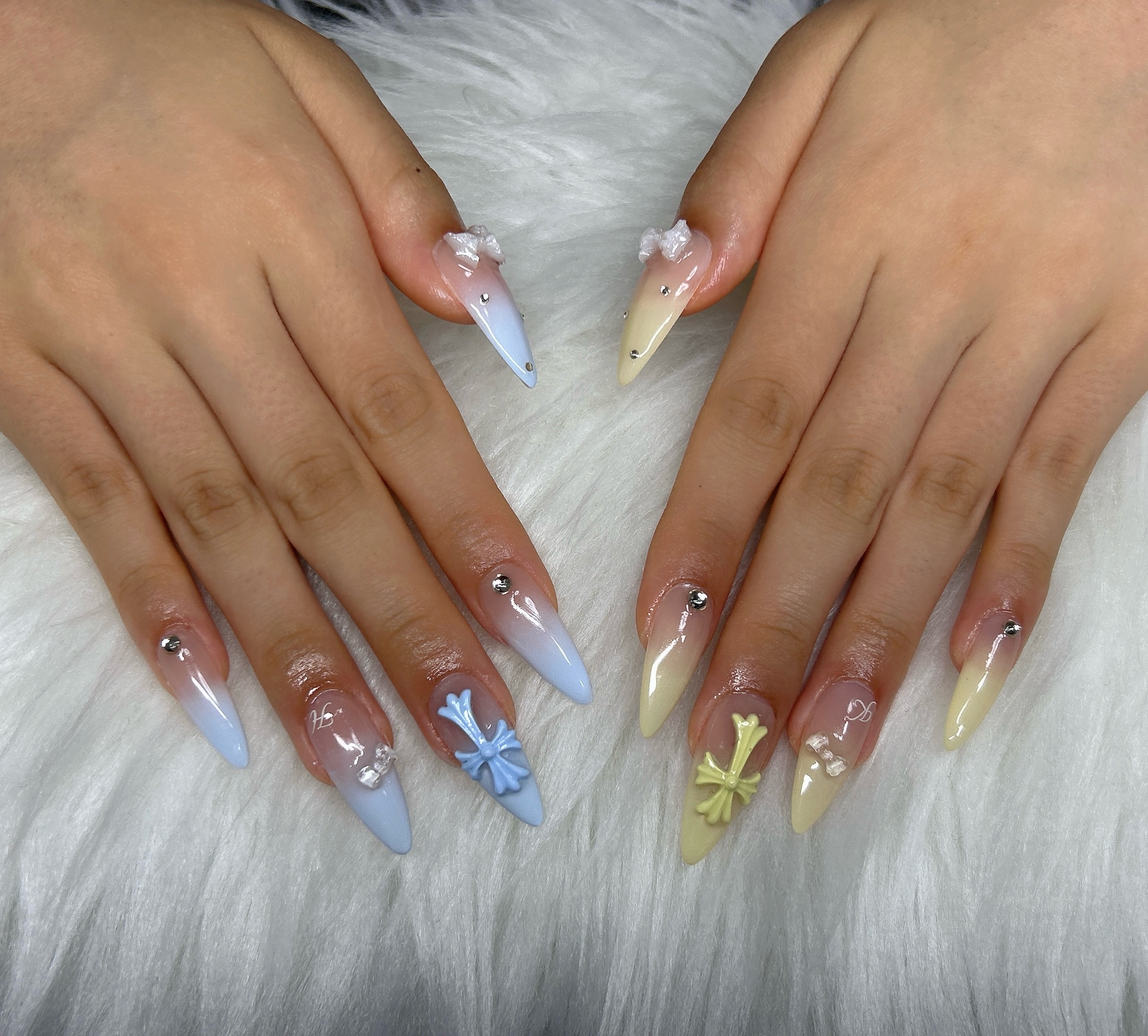 A.anela_nail