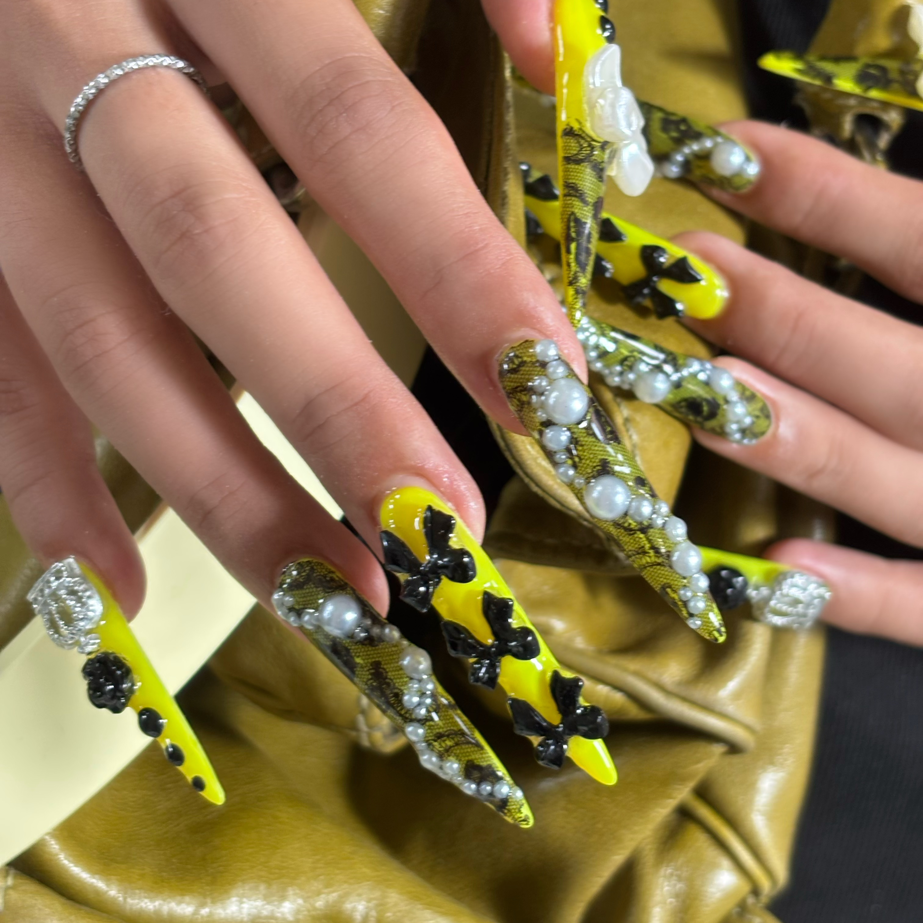 sully_naillab26