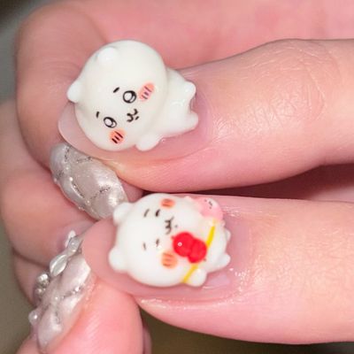 痛ネイル