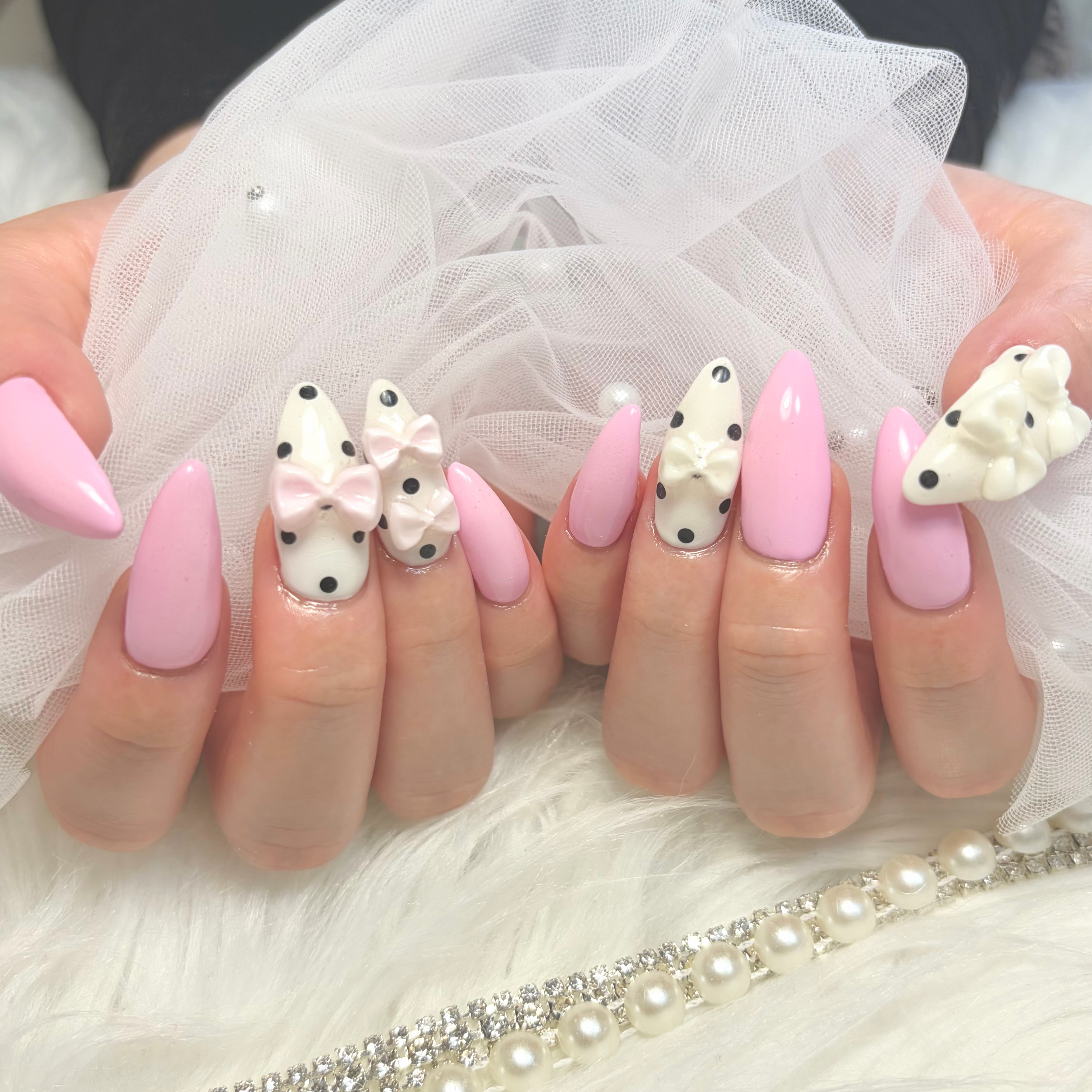 REVELLE_nail