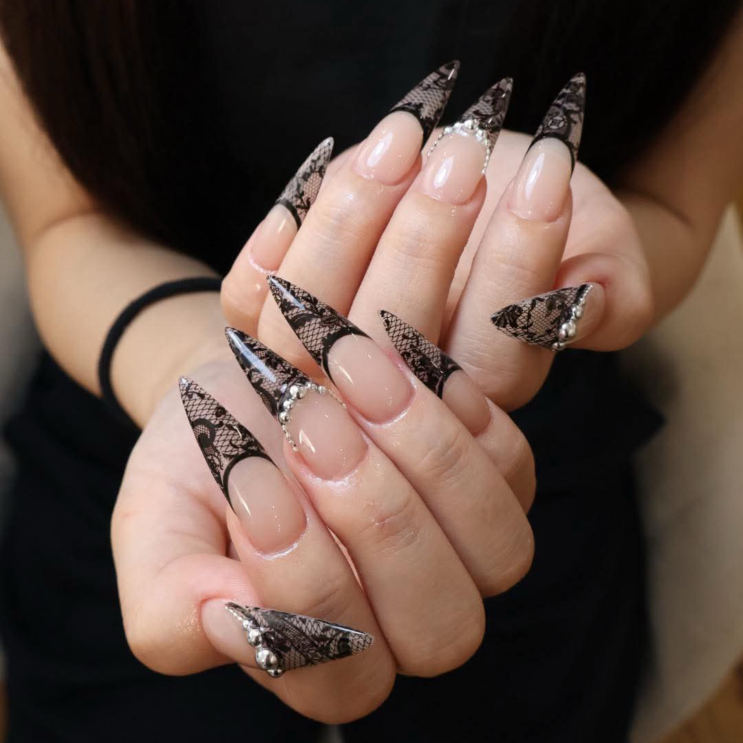NanaRisuNails