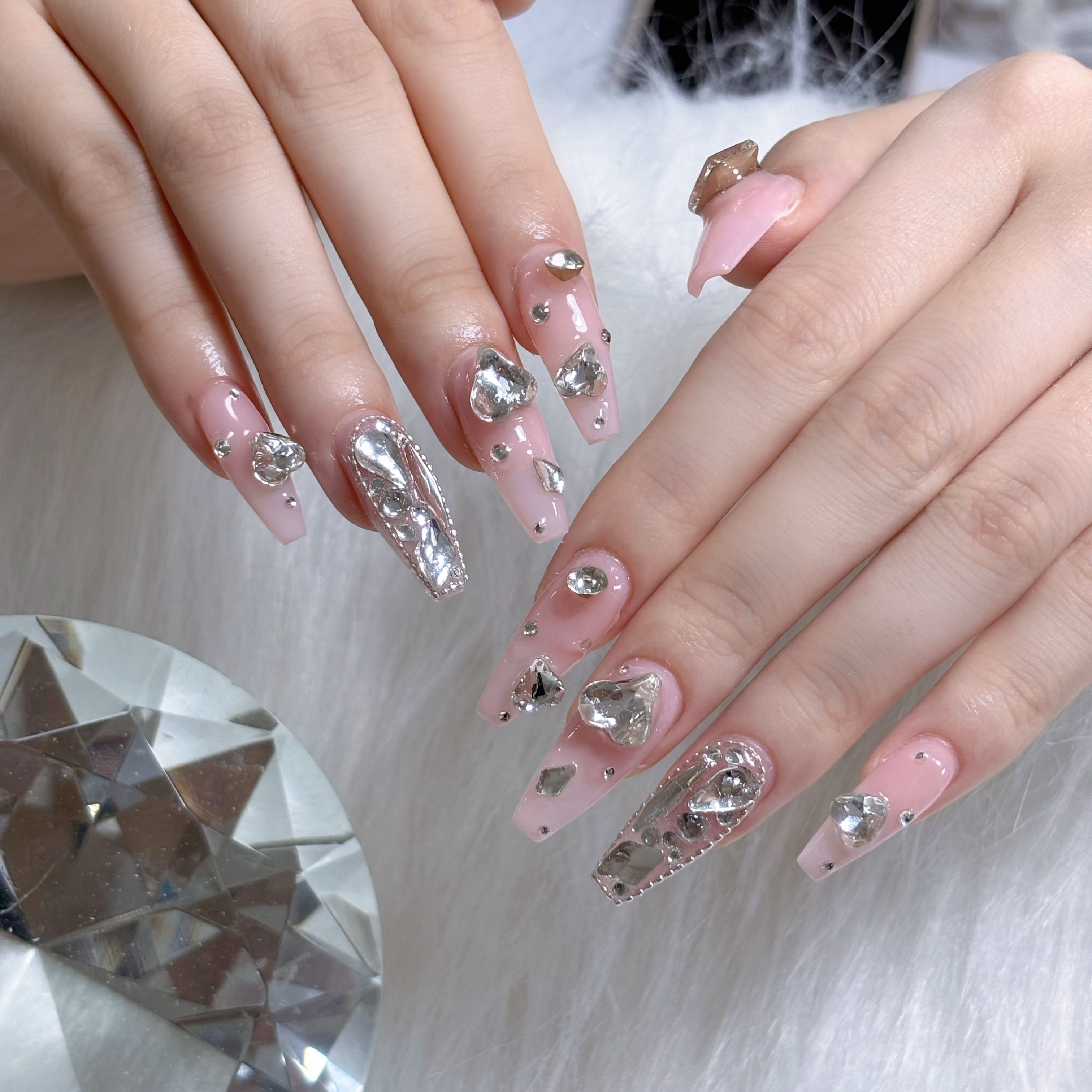 sully_naillab26