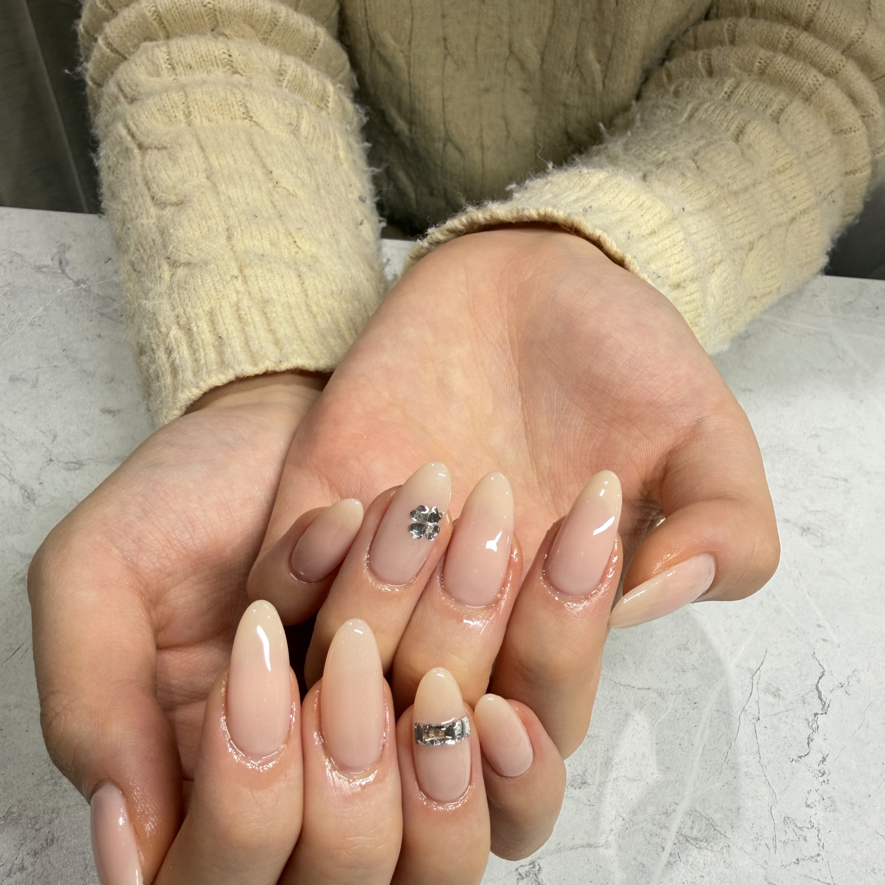 emily_nailsalon