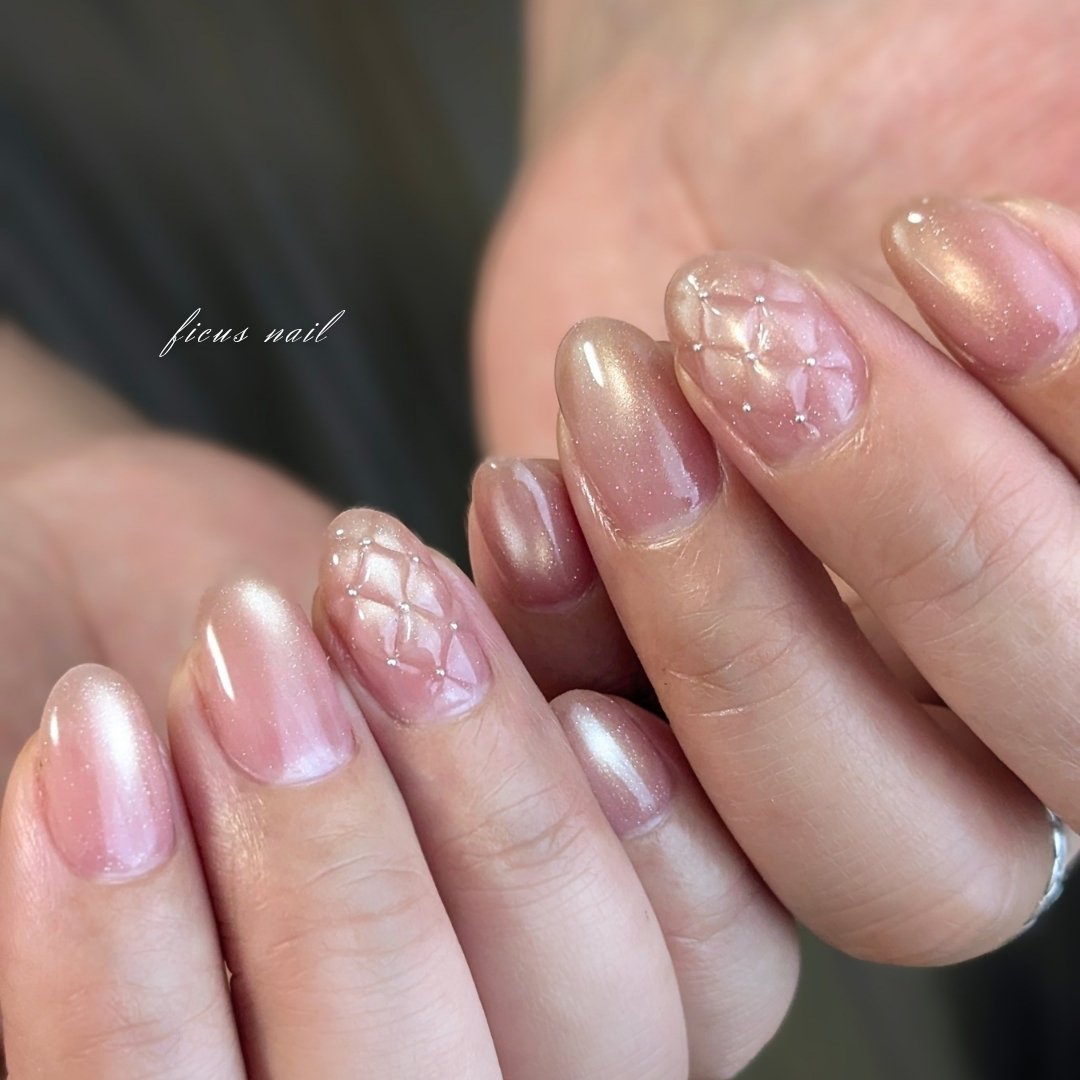 ficus__nail