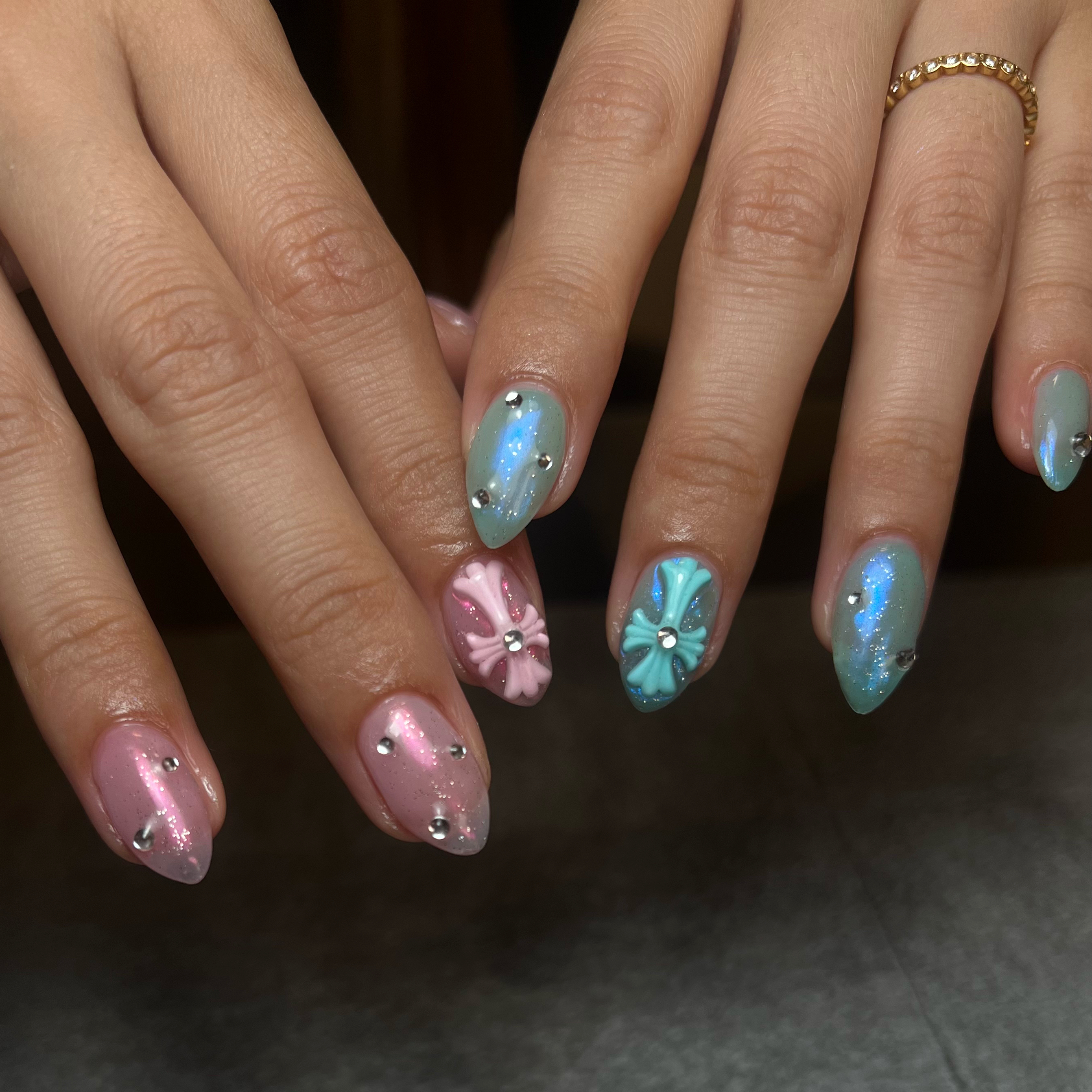 saga.nail_LUANA