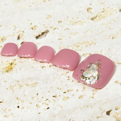 *フットネイル*アート２本付￥10000【パラジェル/甘皮ケア込、フットバス付】