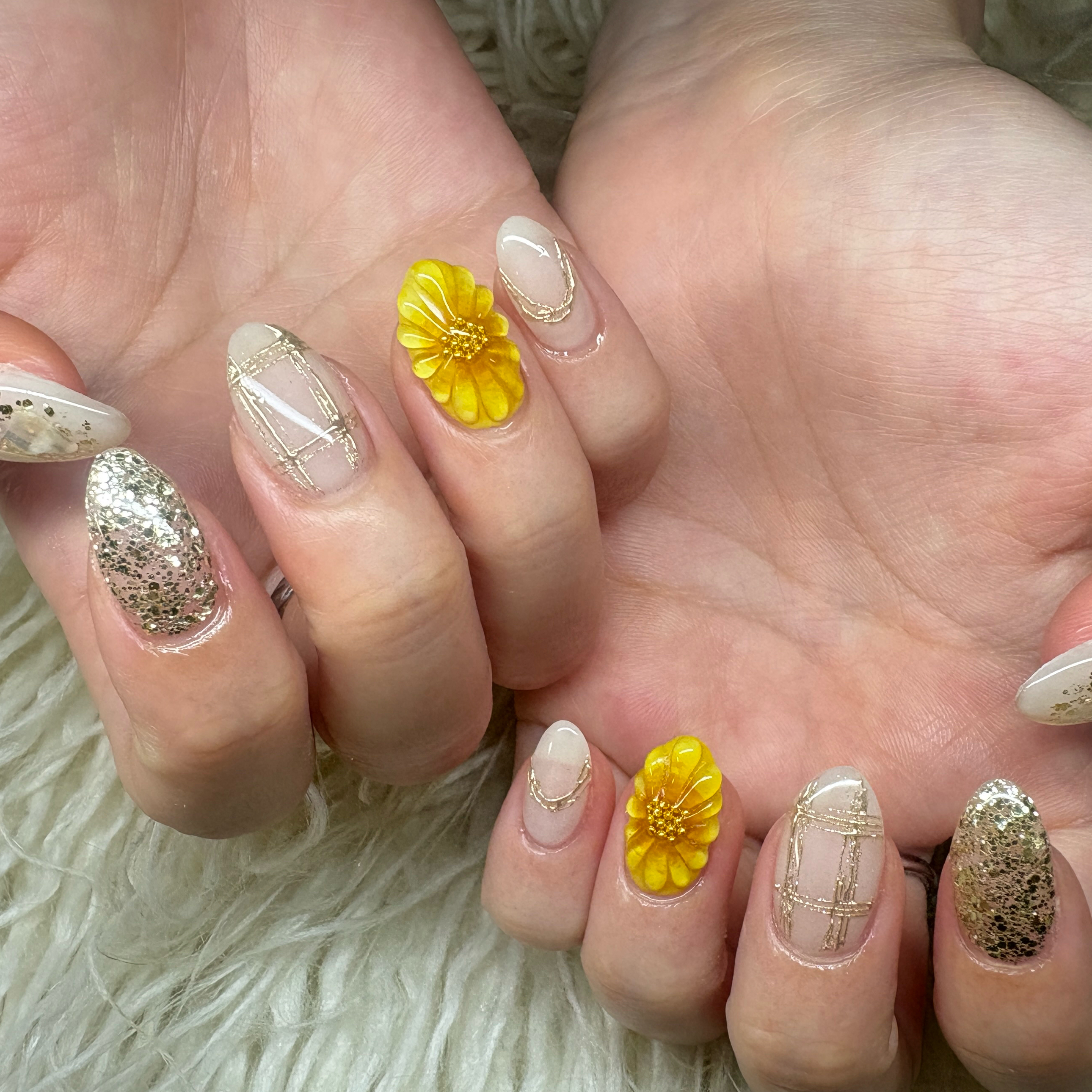 Nail_salon_LuaR