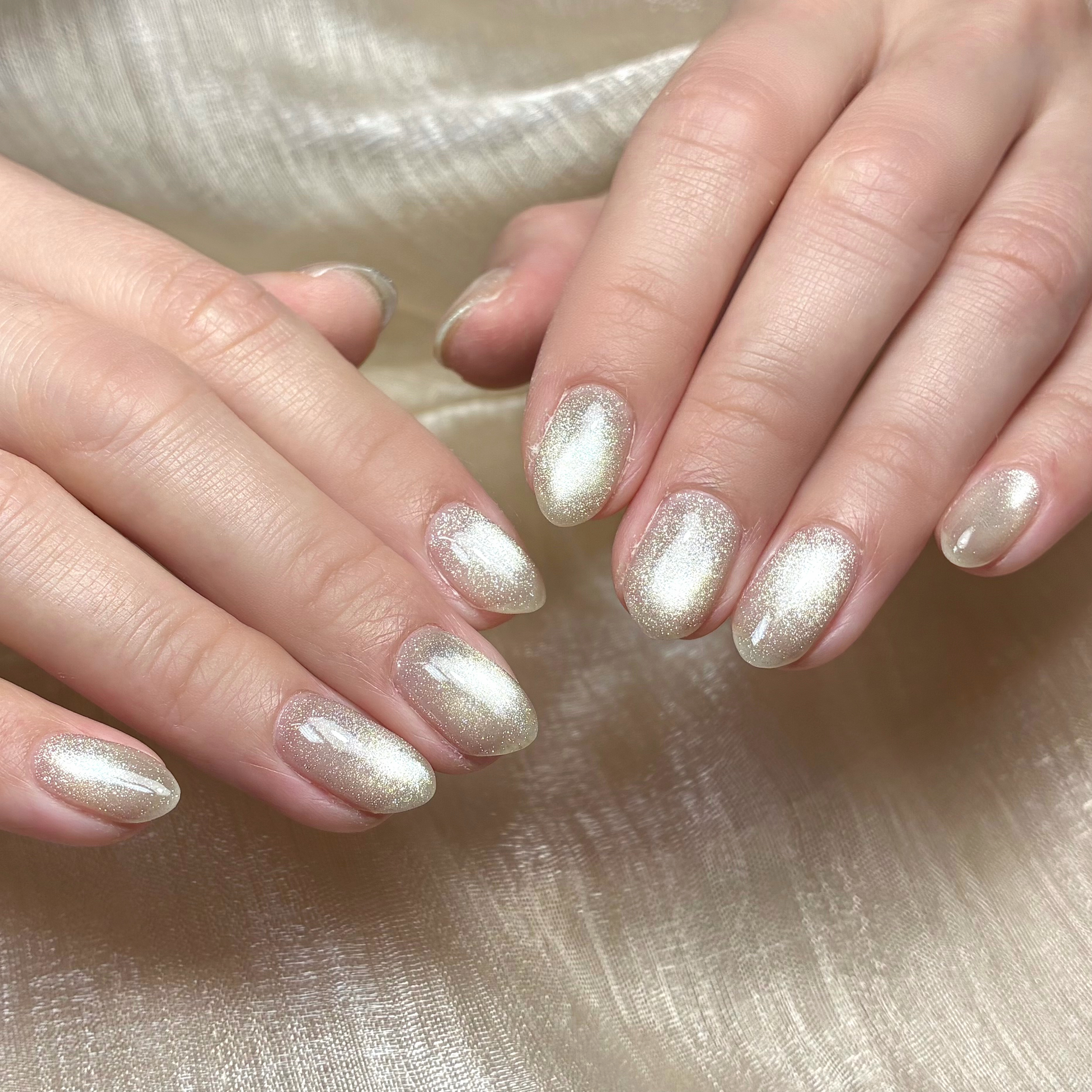ri.nail_