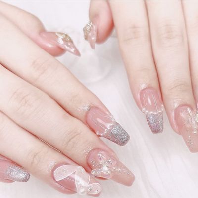 【長いネイルがかわいい！】長さ出し10本＋アートフリーコース☆