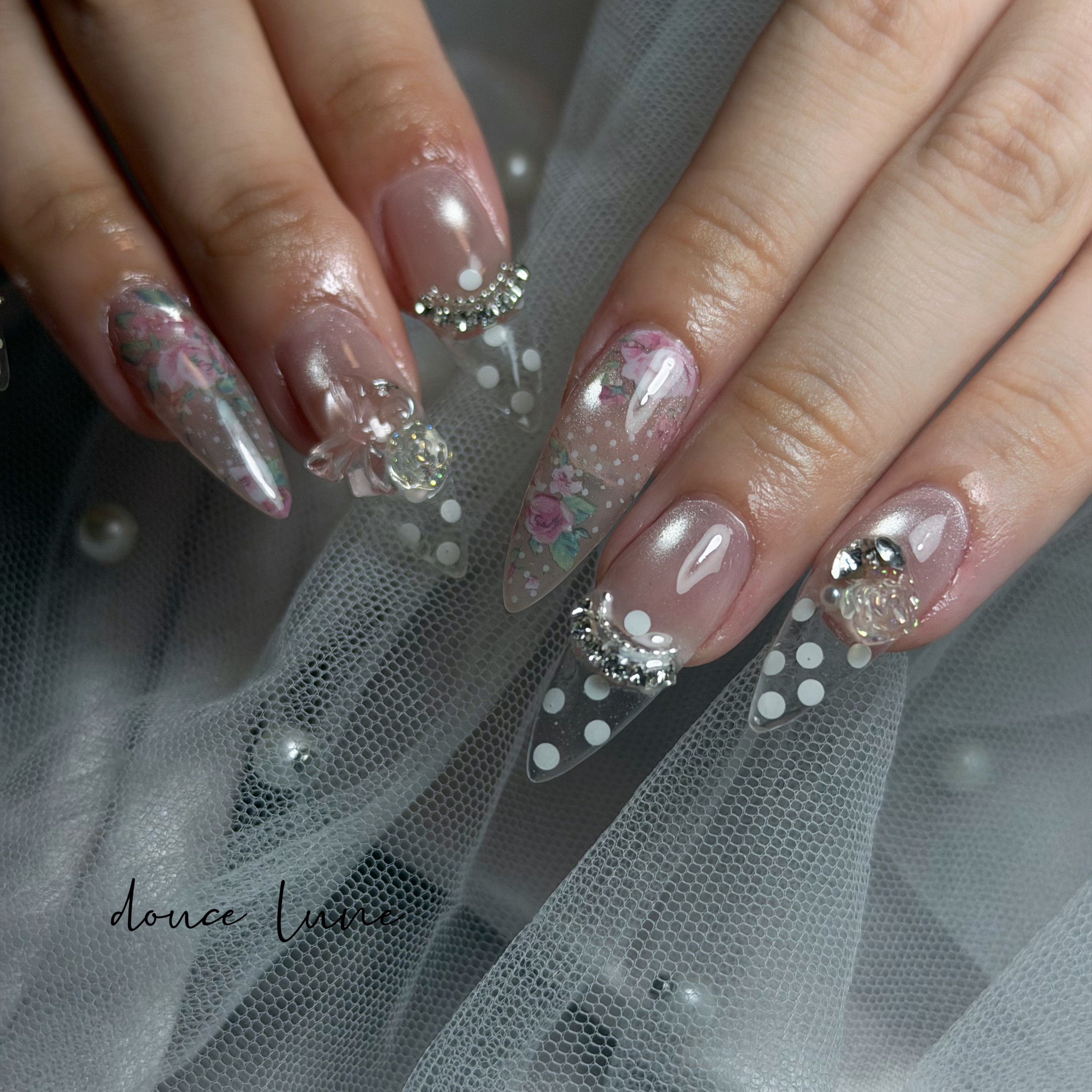 M...nail