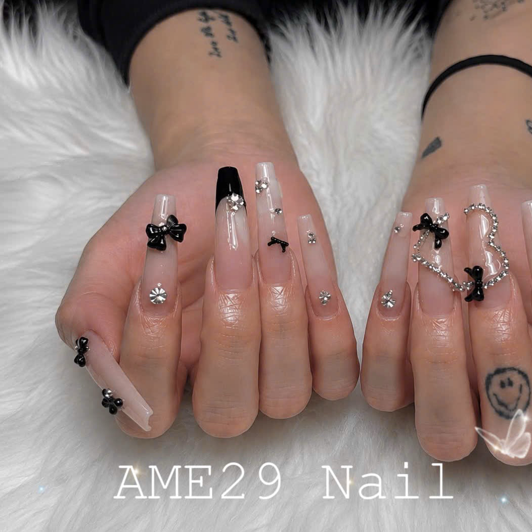 nail_mio25