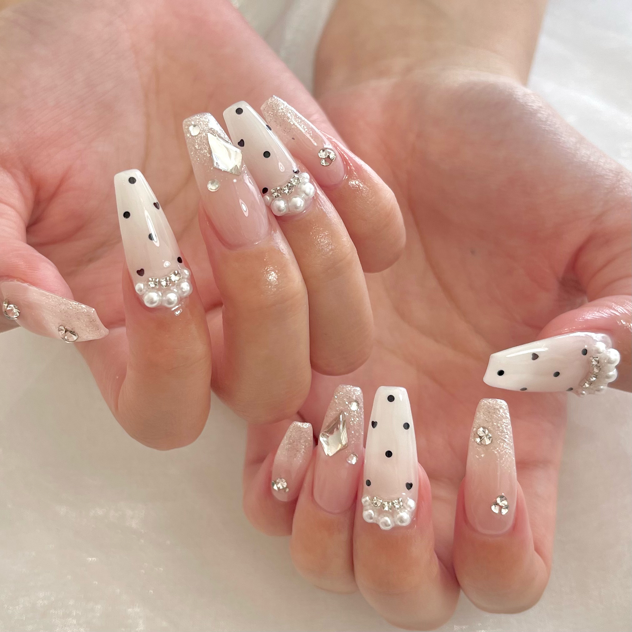 co._.co._.nail