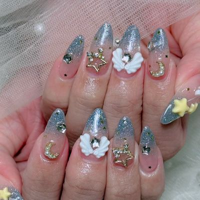 【HAND】✨ 白爪アートやり＋パーツつけ放題 💖