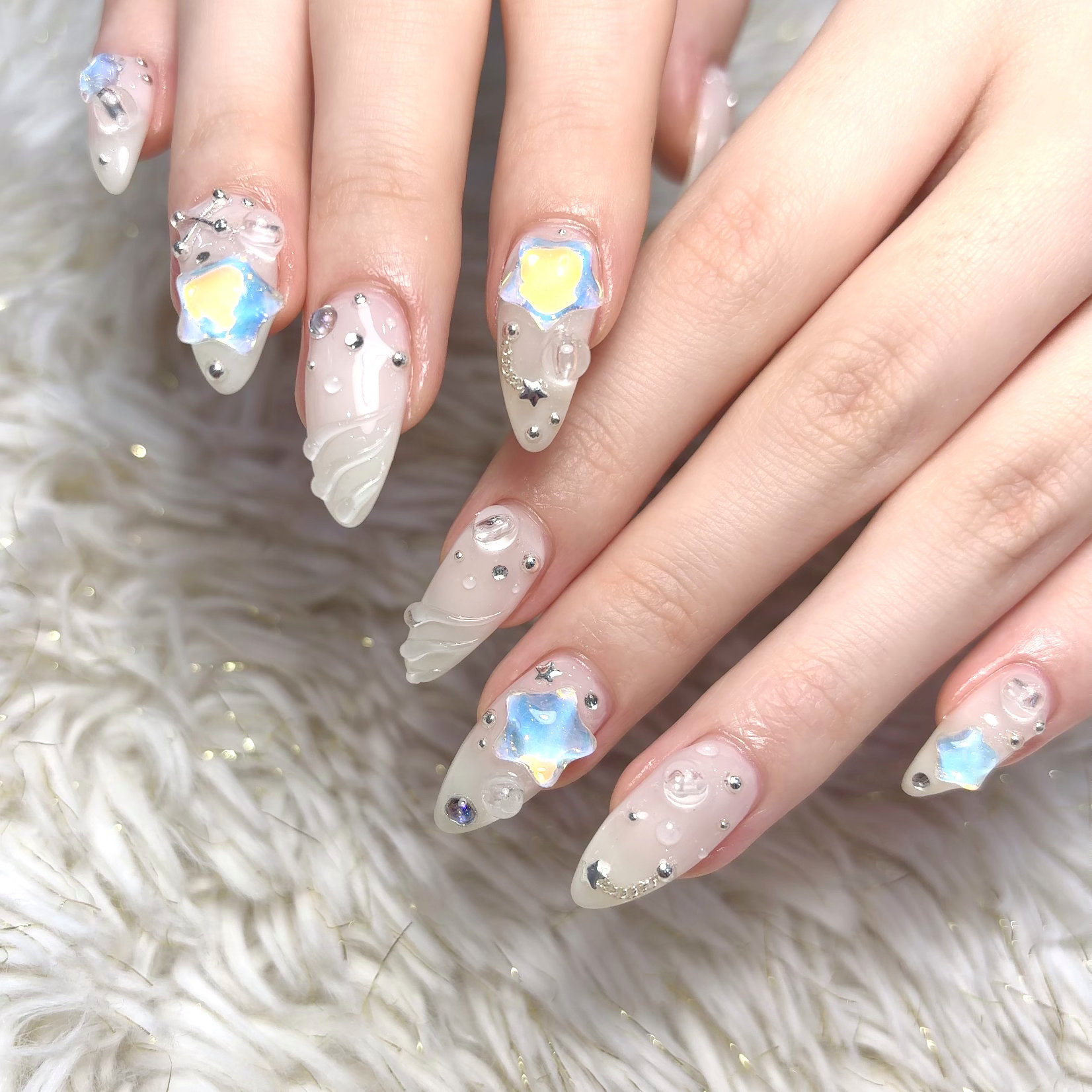 Redispe.nail_noura_Funato