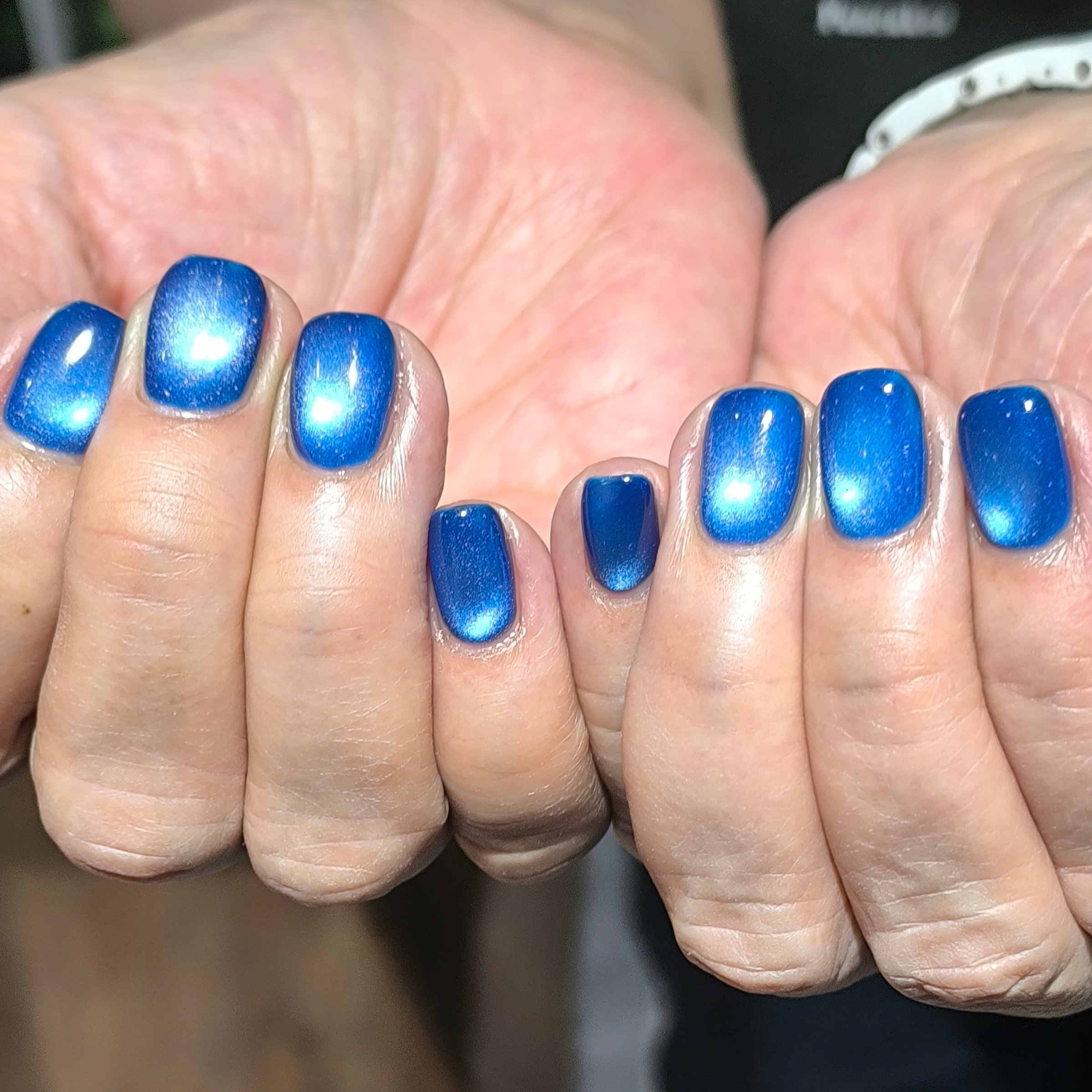 acanthus.nail