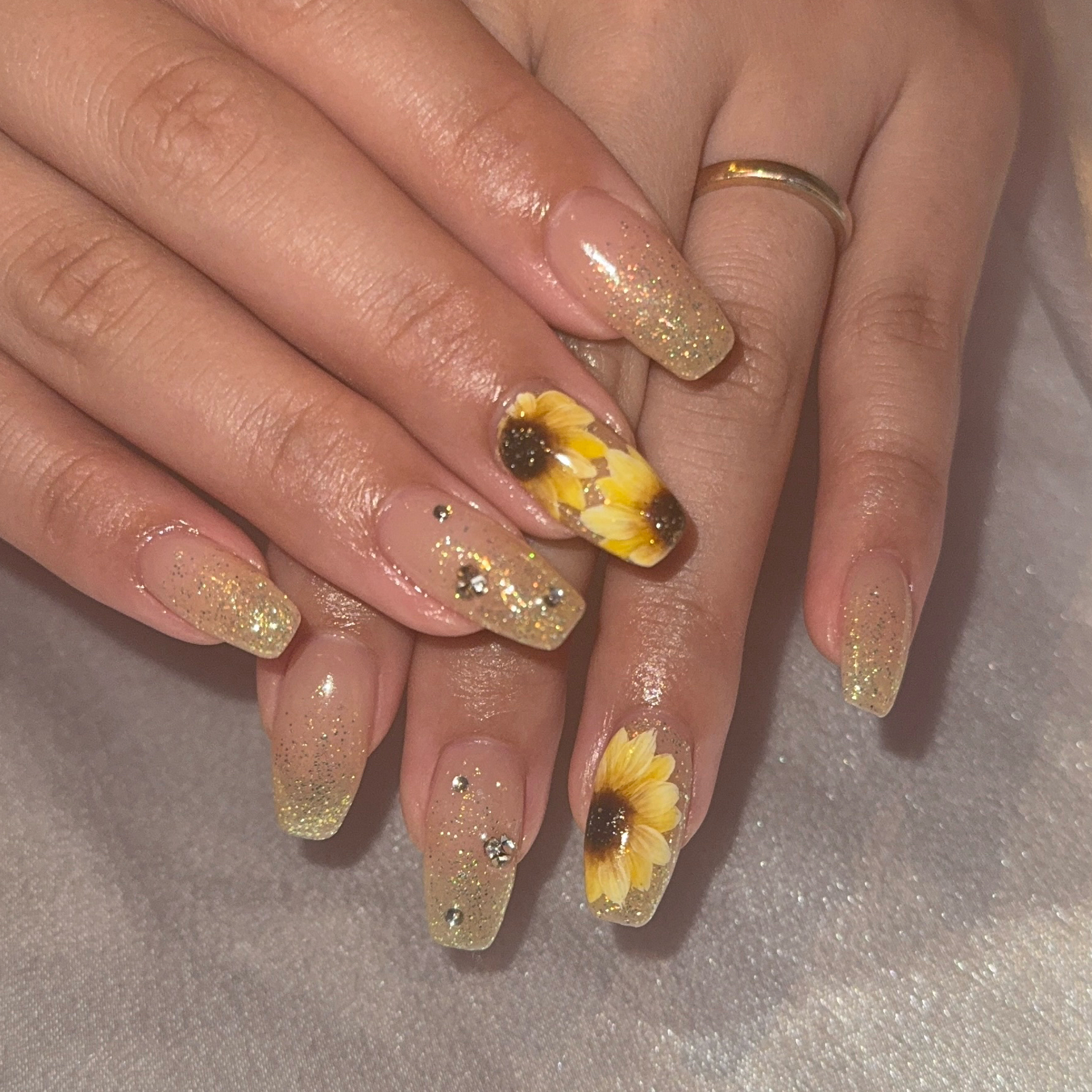 Adamnail_aya