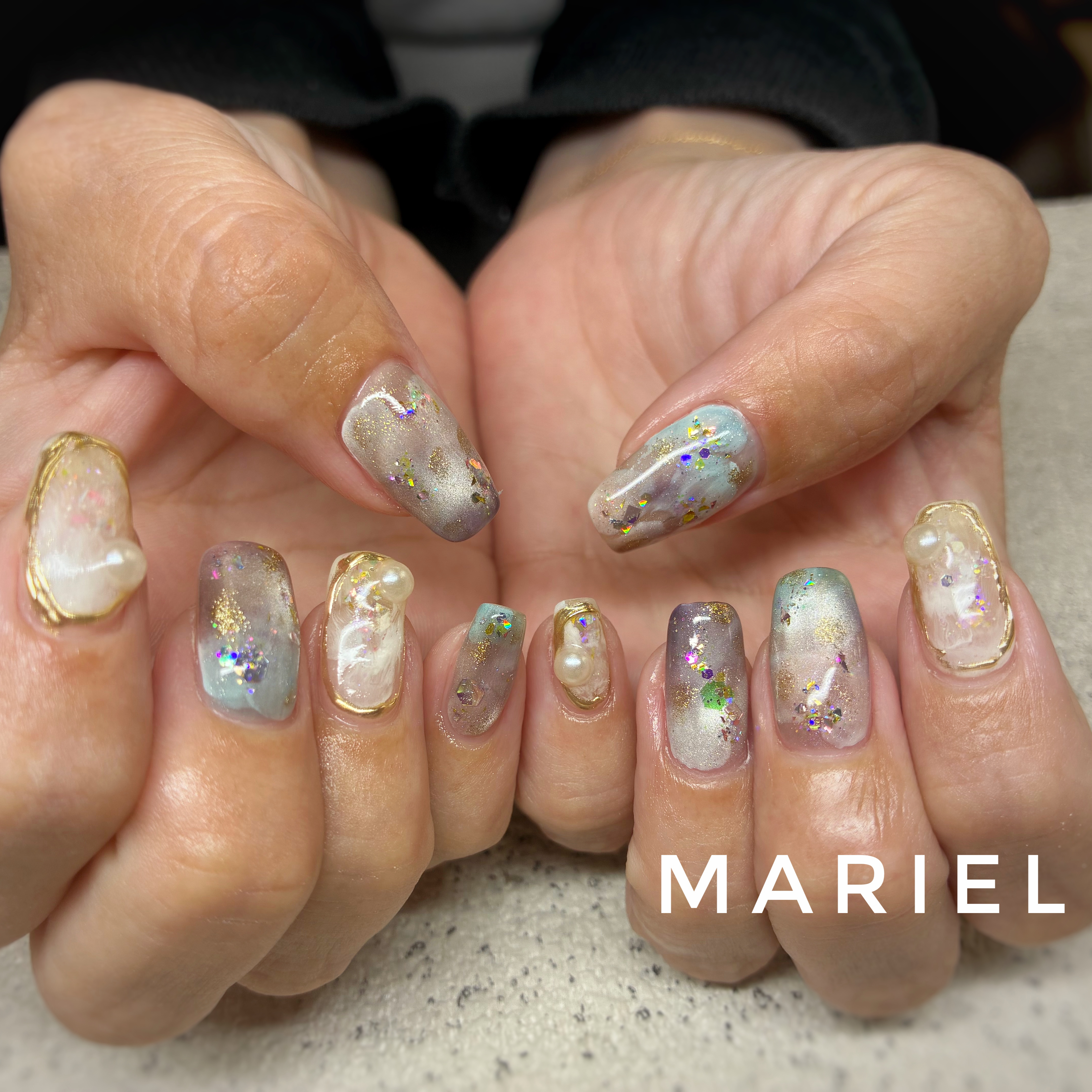 Nail_mariel