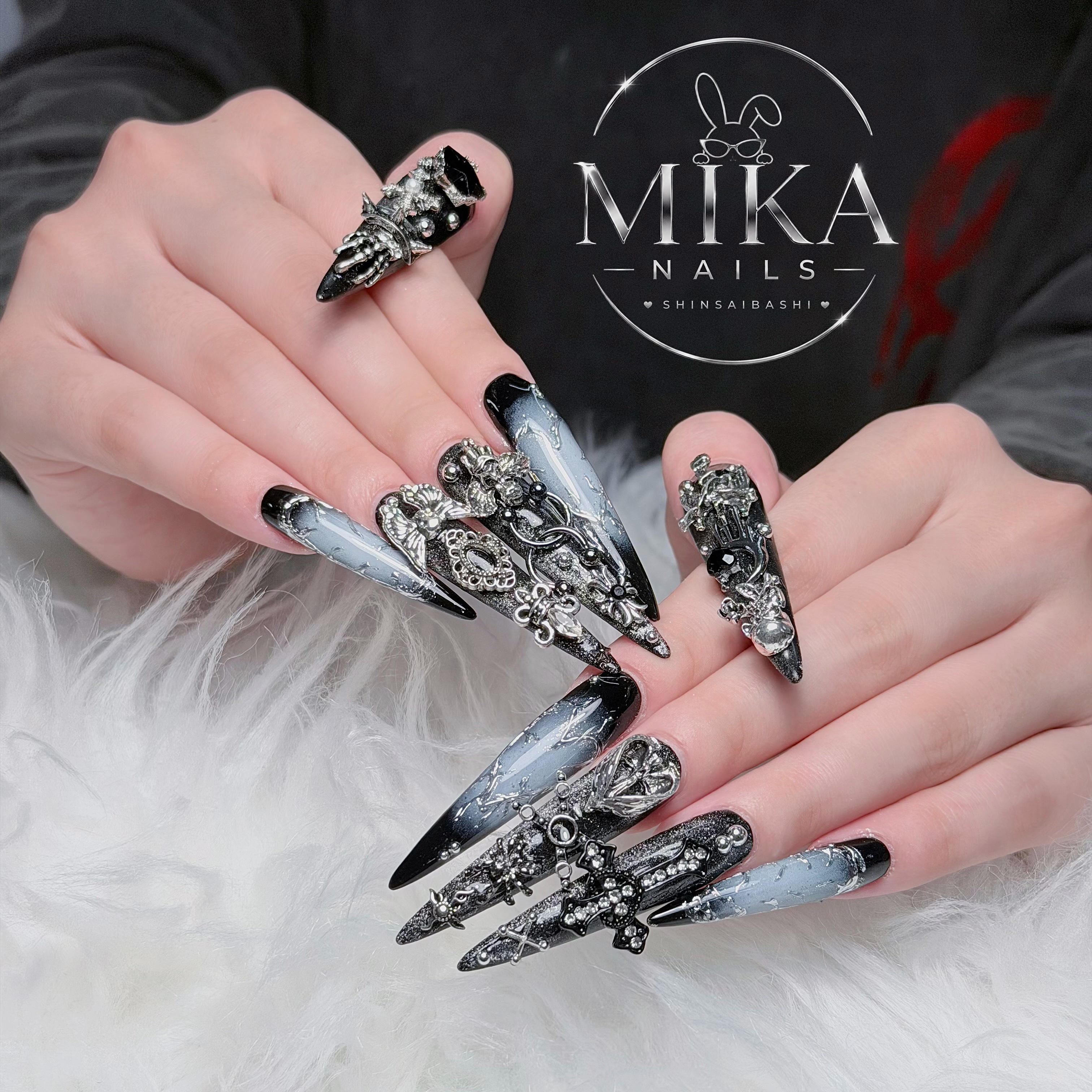 Luna_Mika_Shinsaibashi
