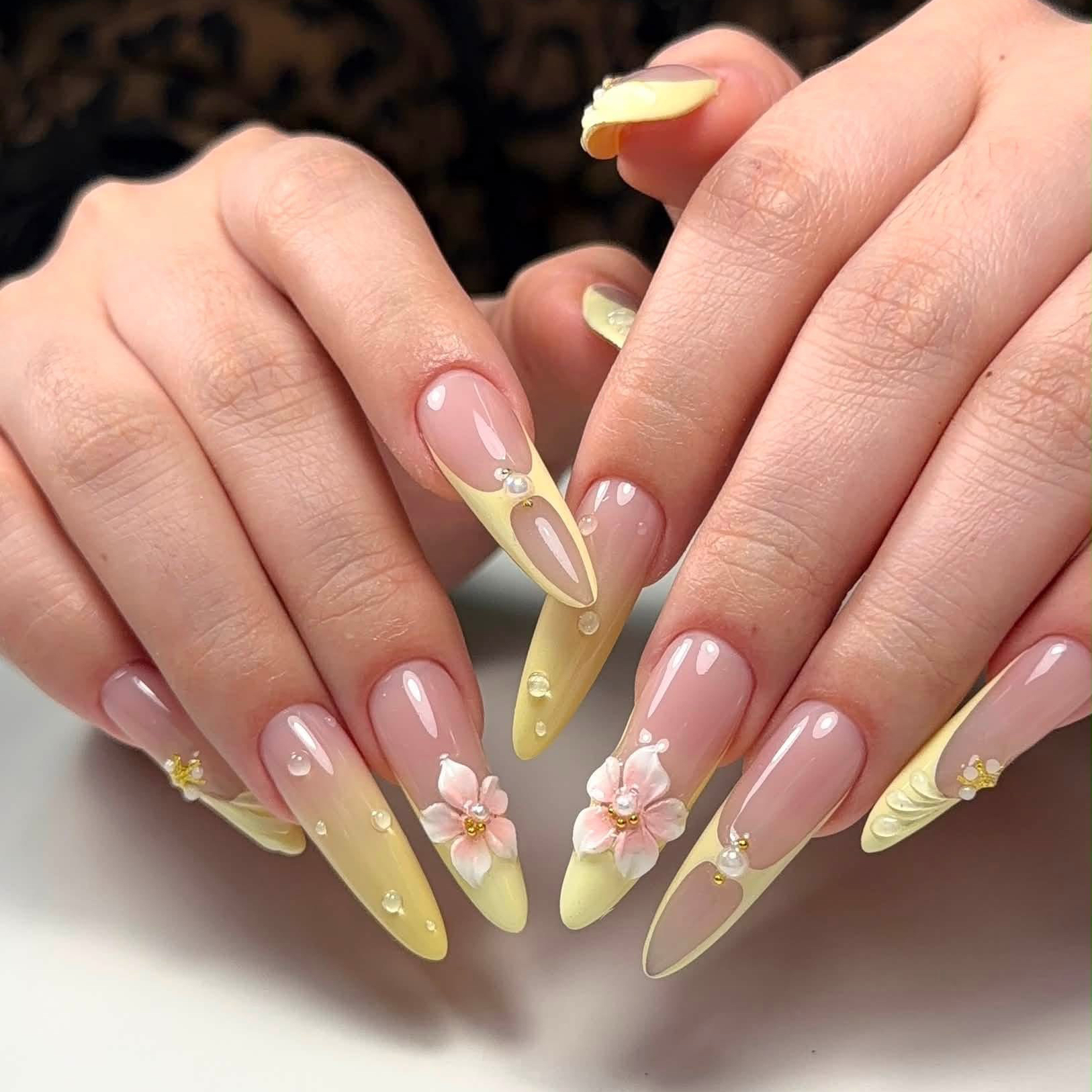 Julie_nail