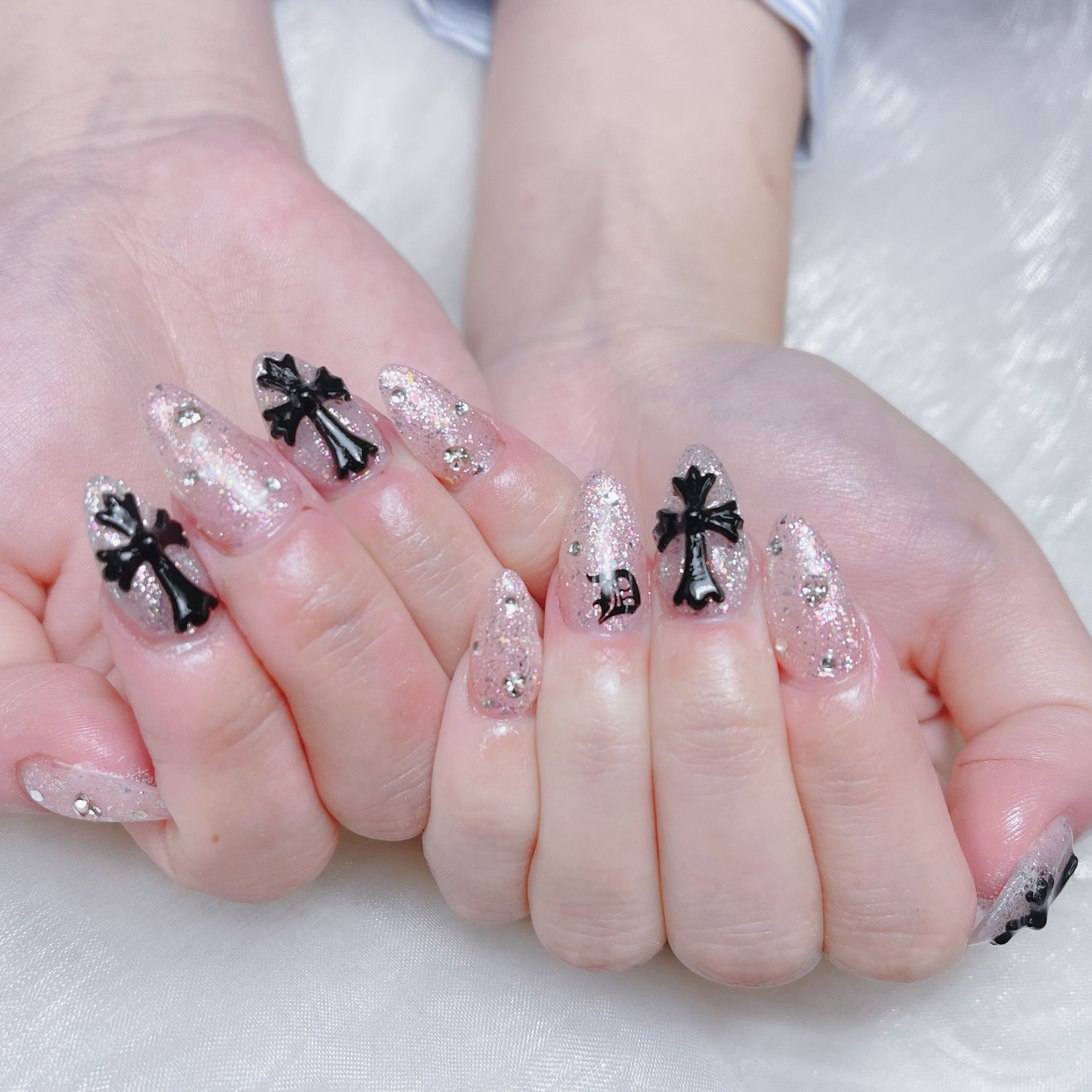 Bloom_Nail