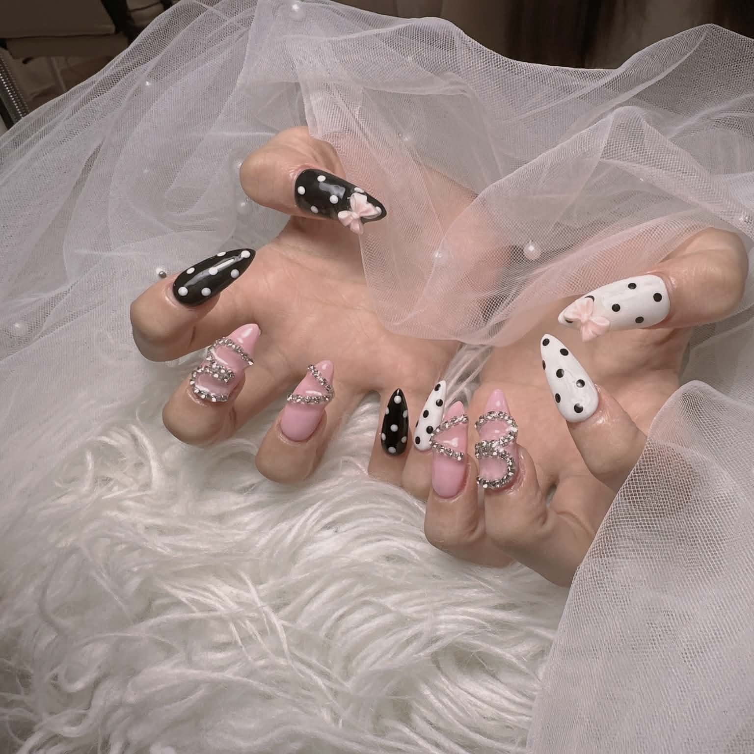 Reine_Nail_yuri