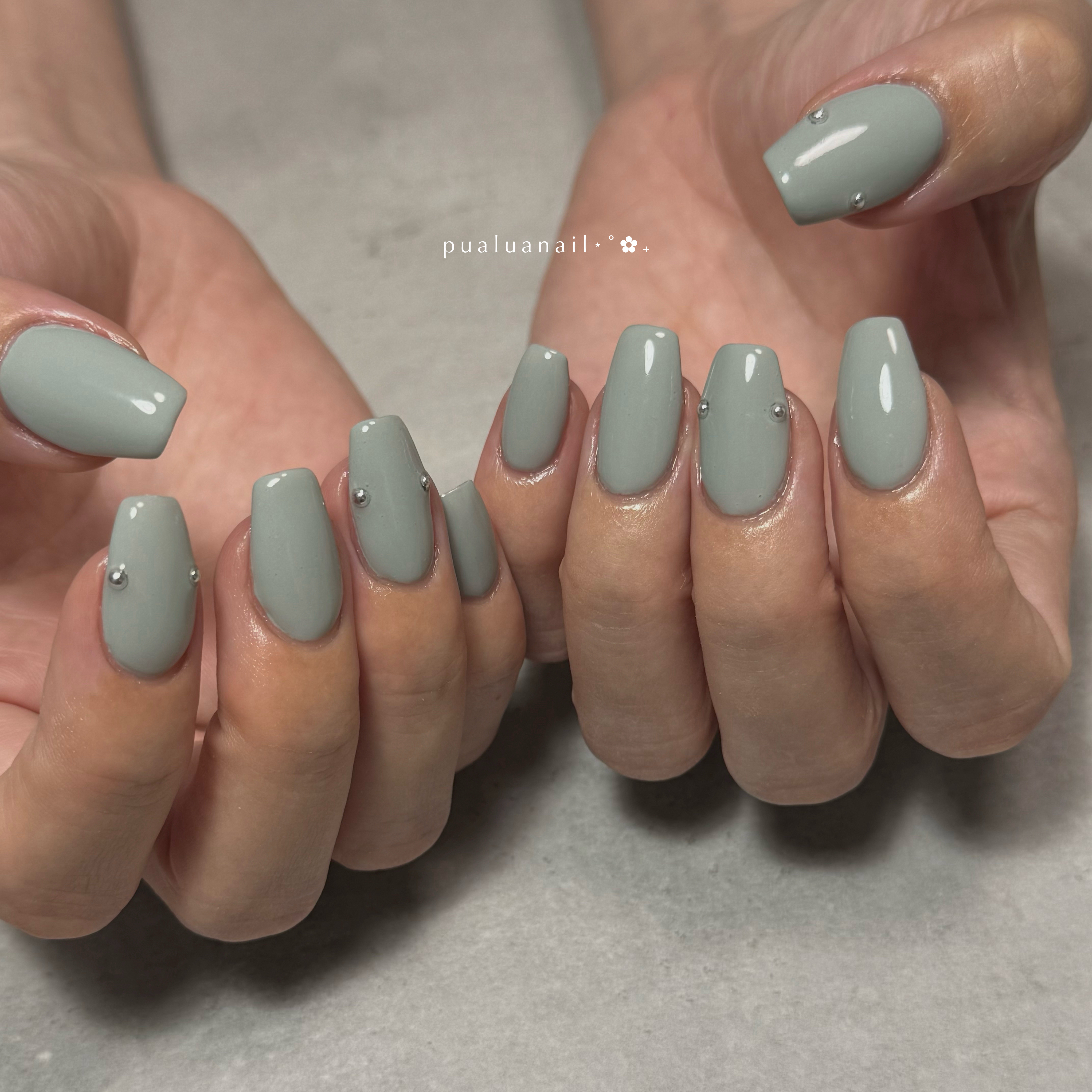 pualua_nail