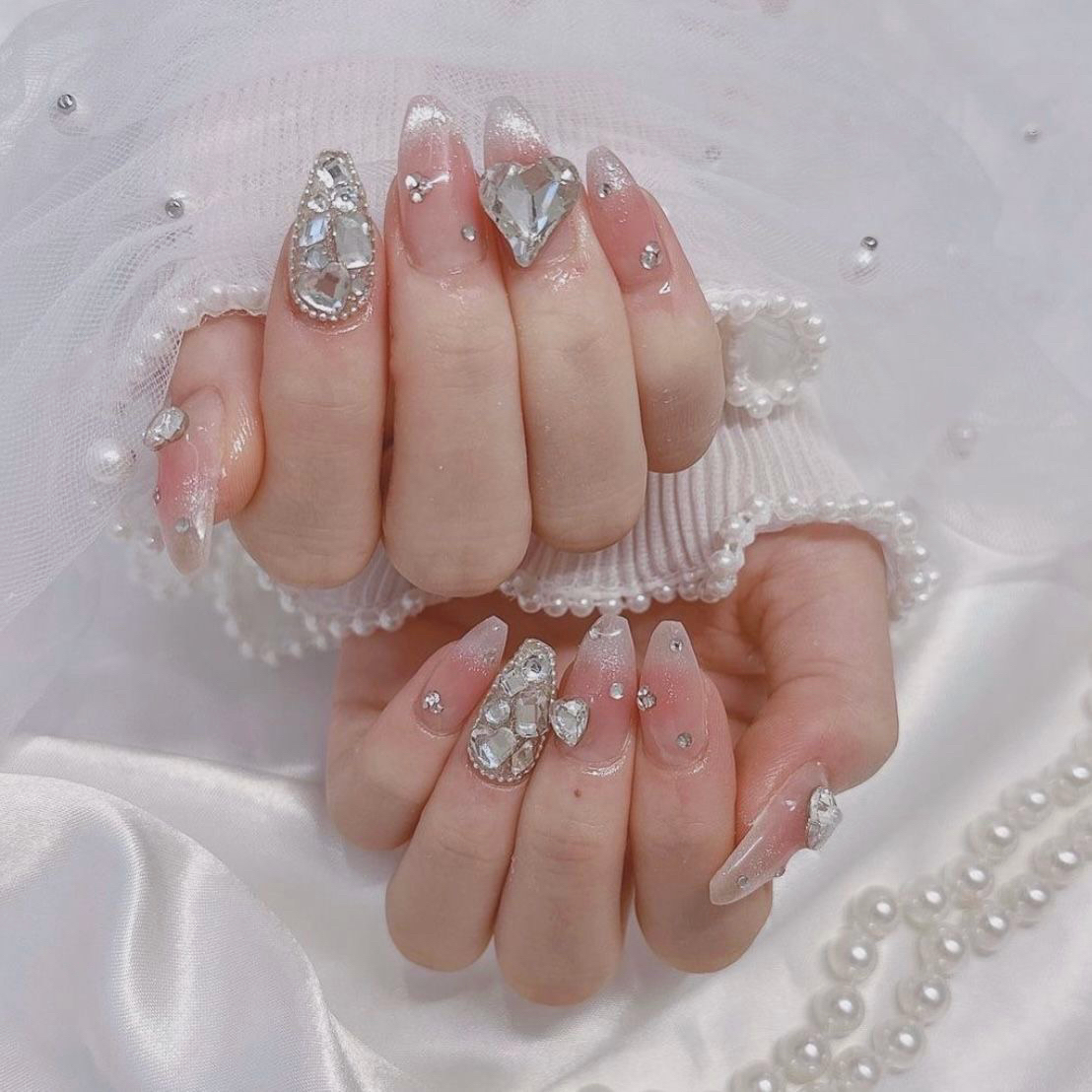 Yuri.nail.studio