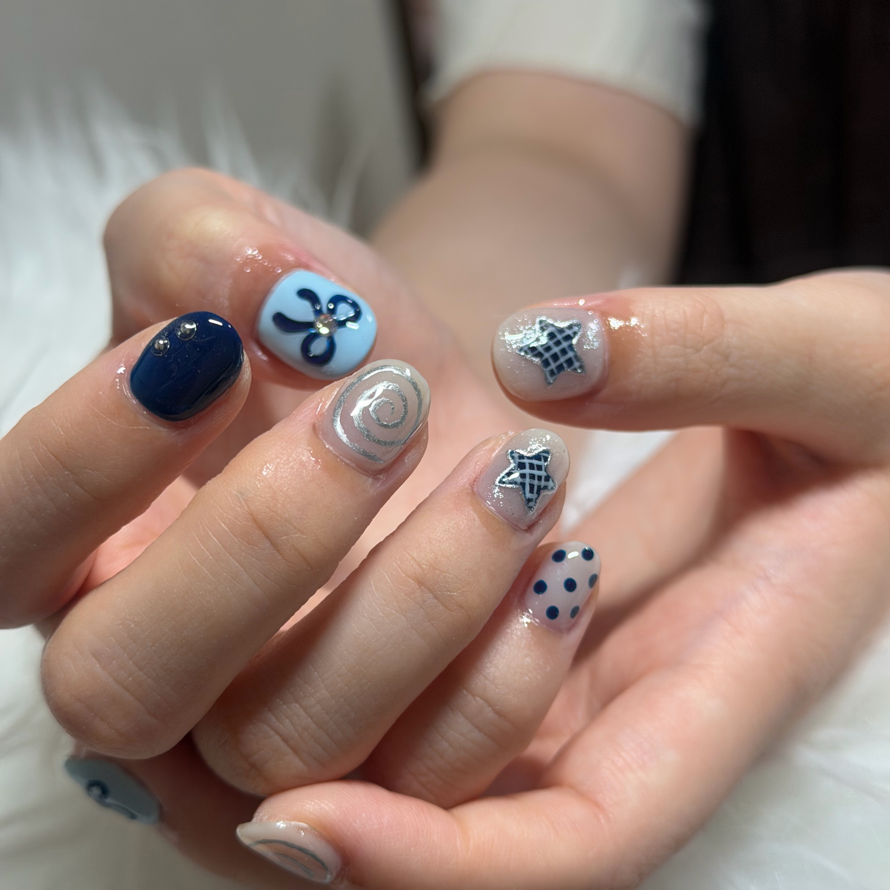 nail__kiki