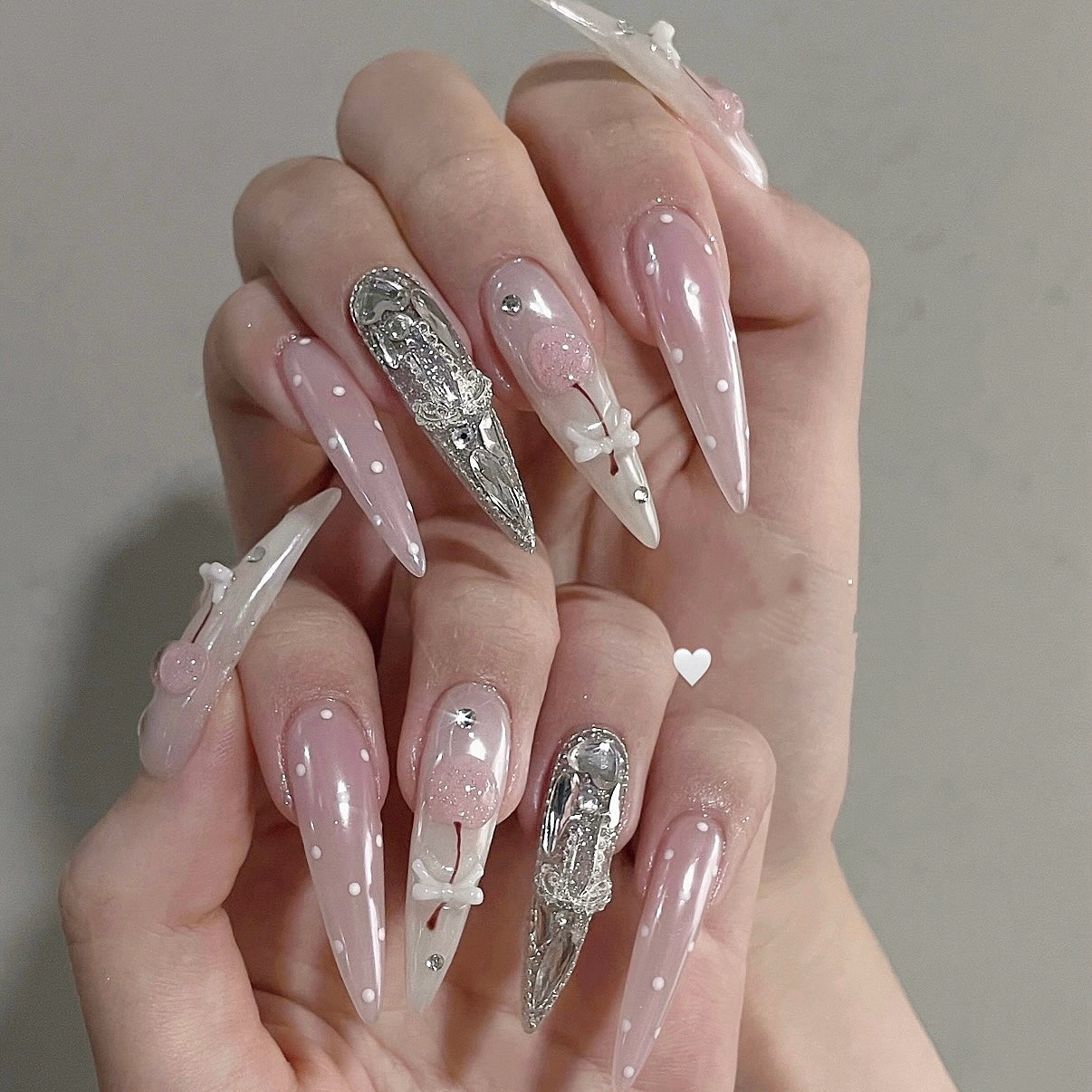 anchan0_nail