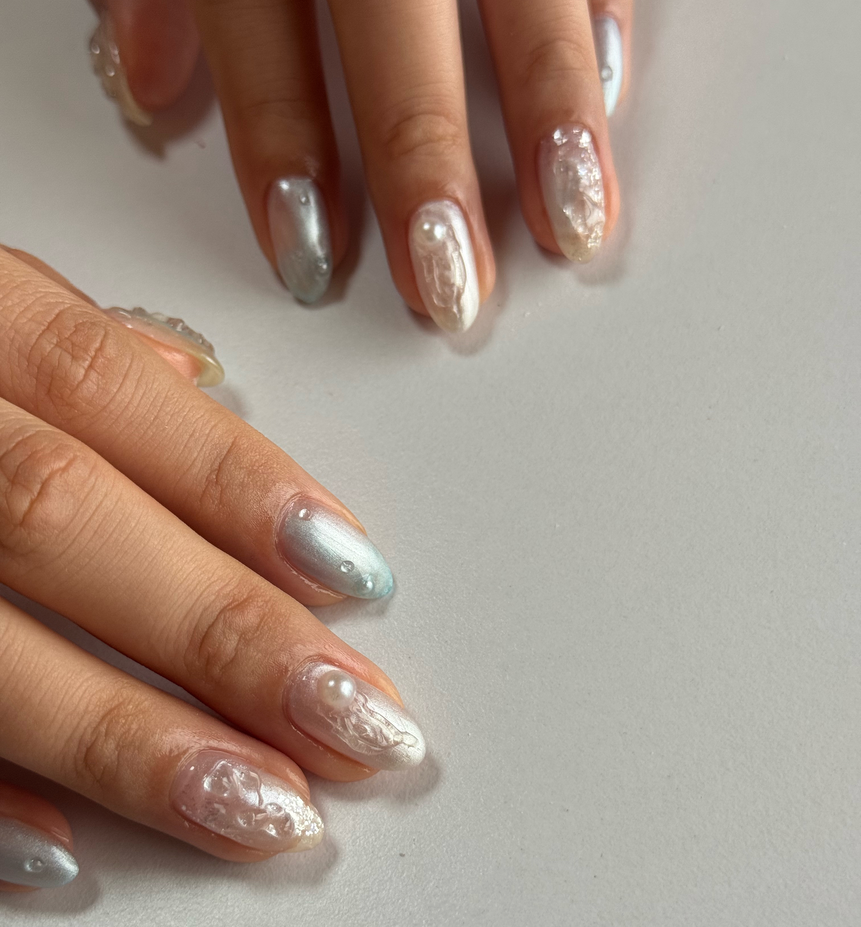 muni.nail