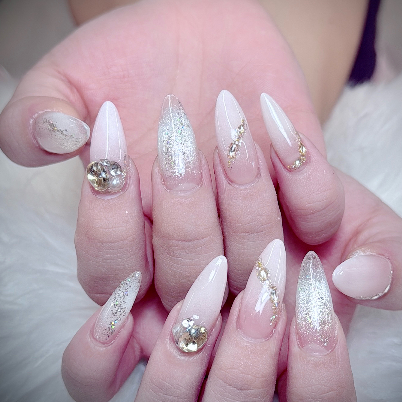 Vp1hue_nail