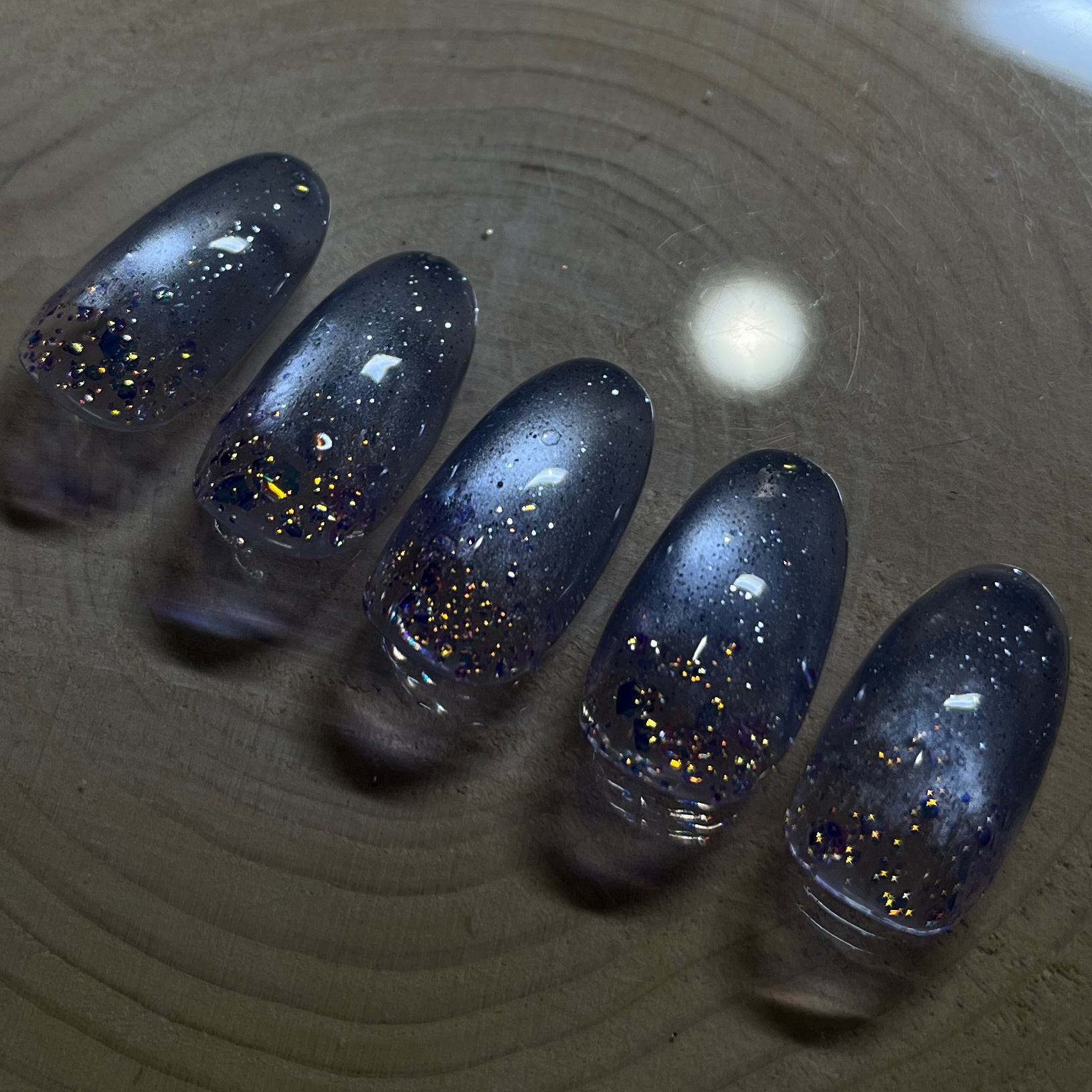 la_m.nail