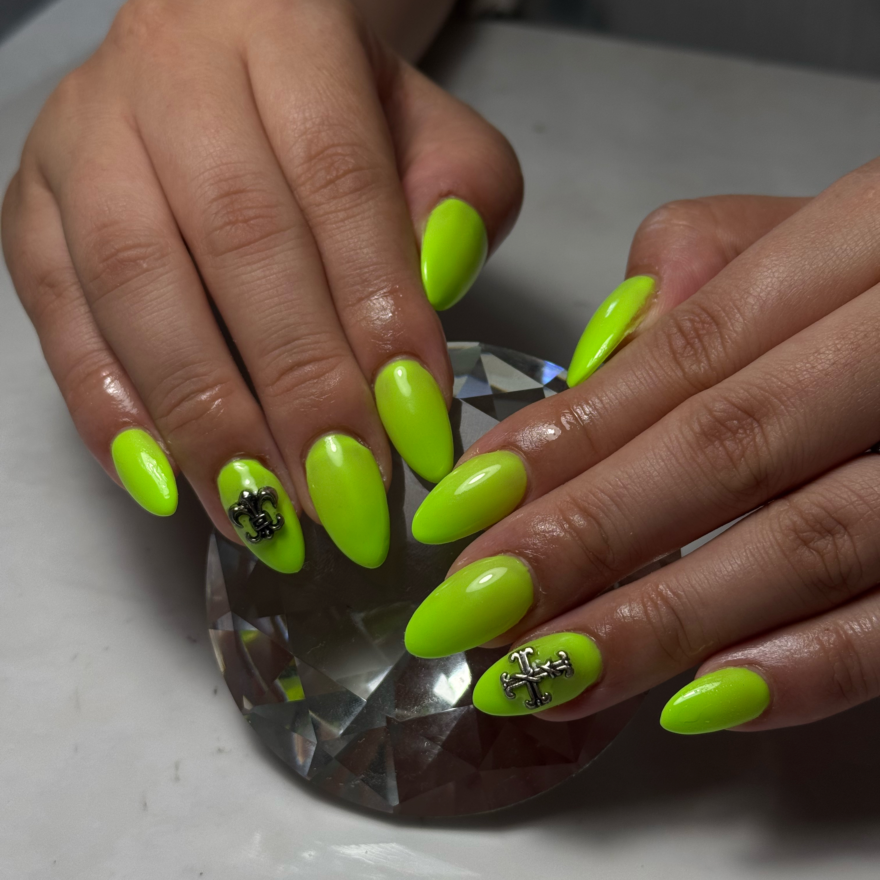 NailsalonsoL
