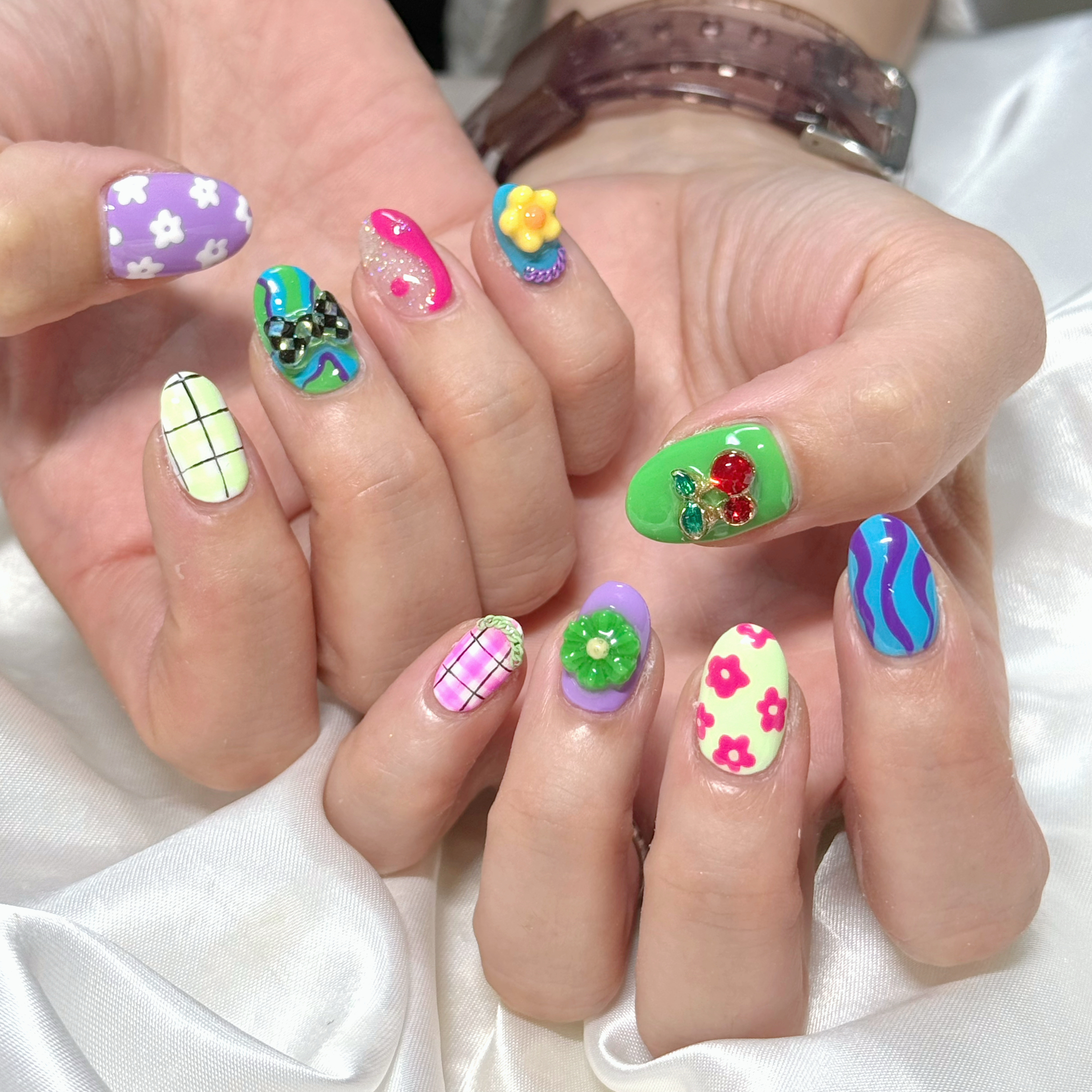 ra_n_nail