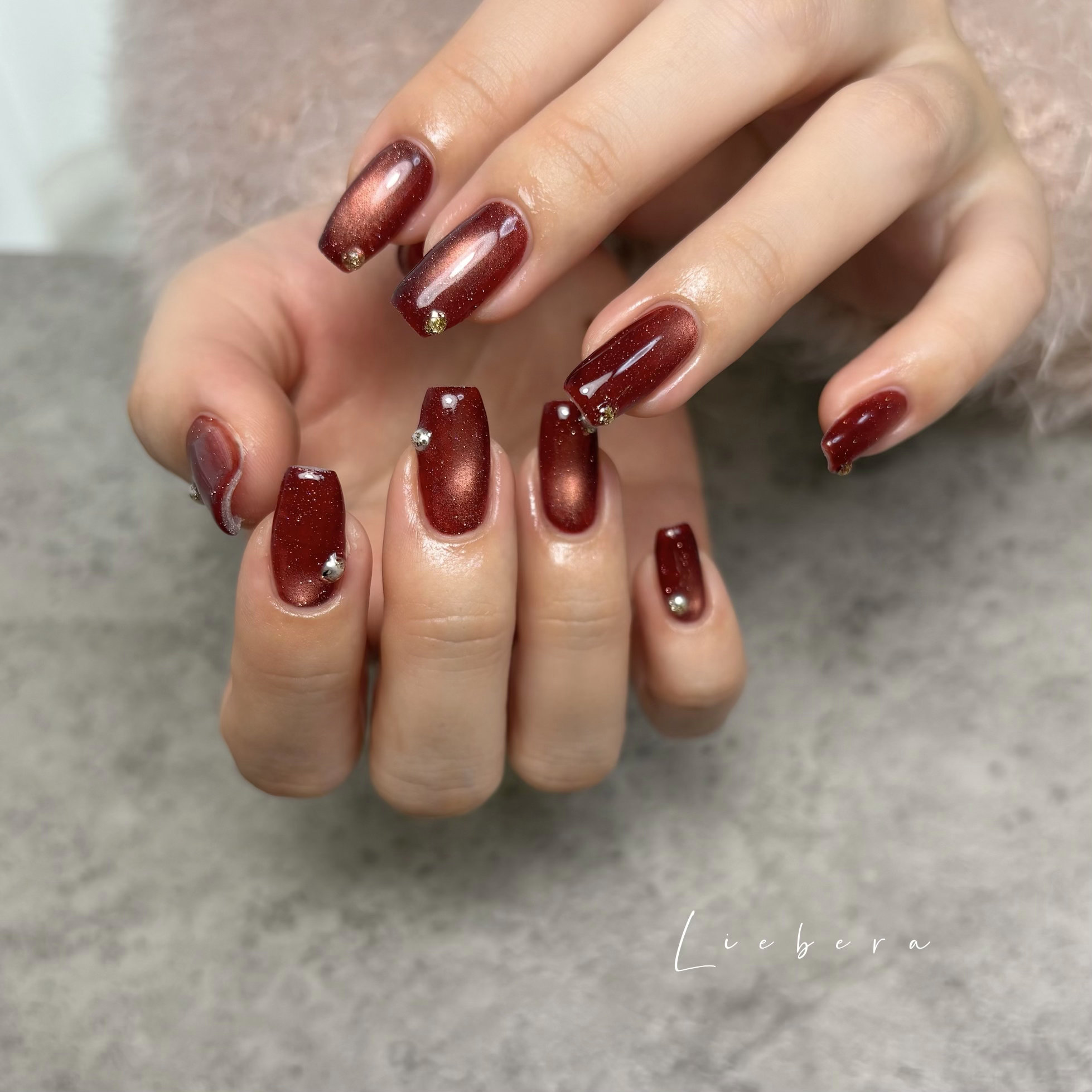 Liebera_akane