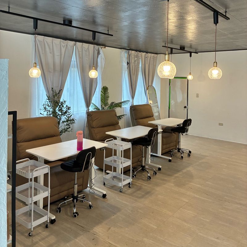 nail salon Re:na-ju