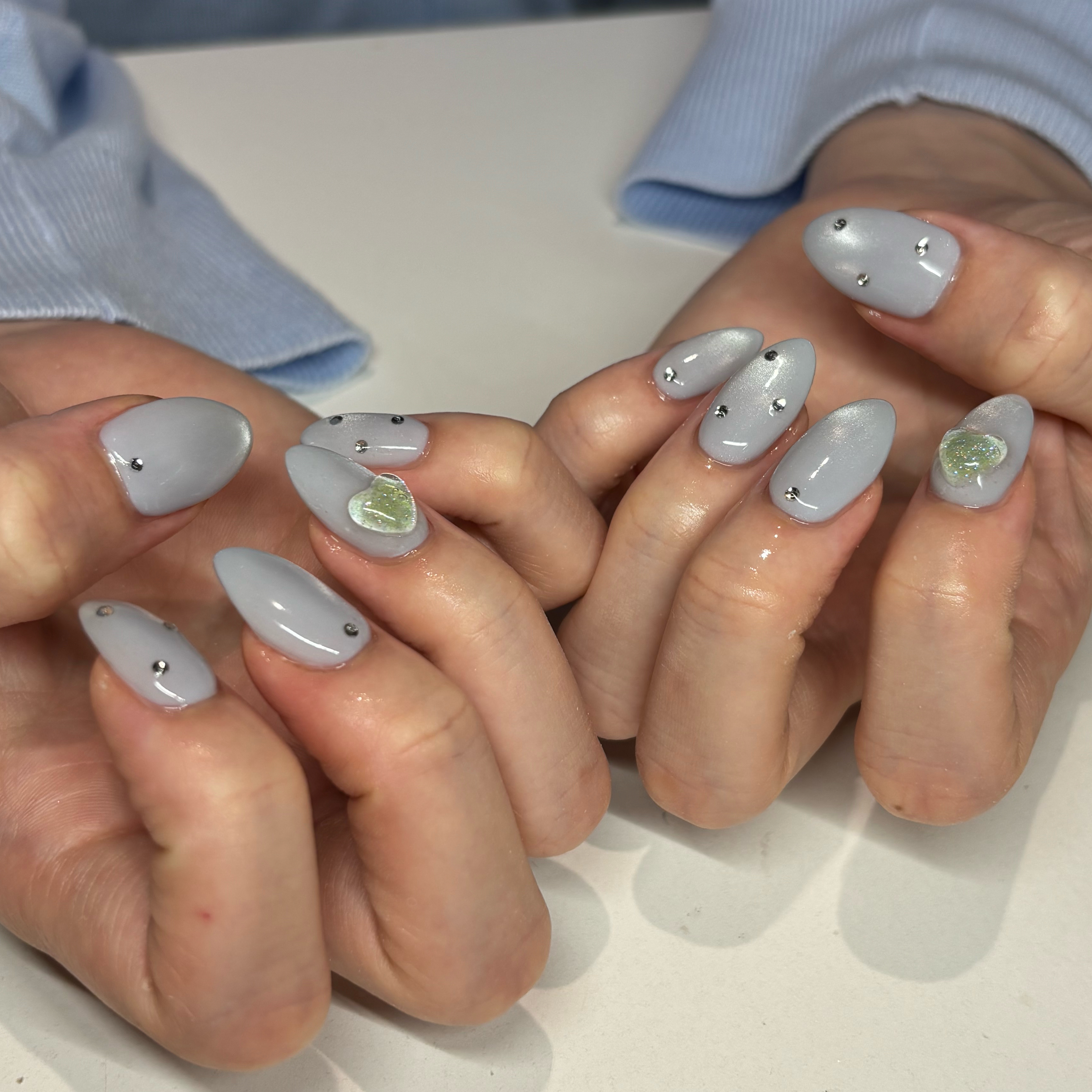 rei_s2_nail
