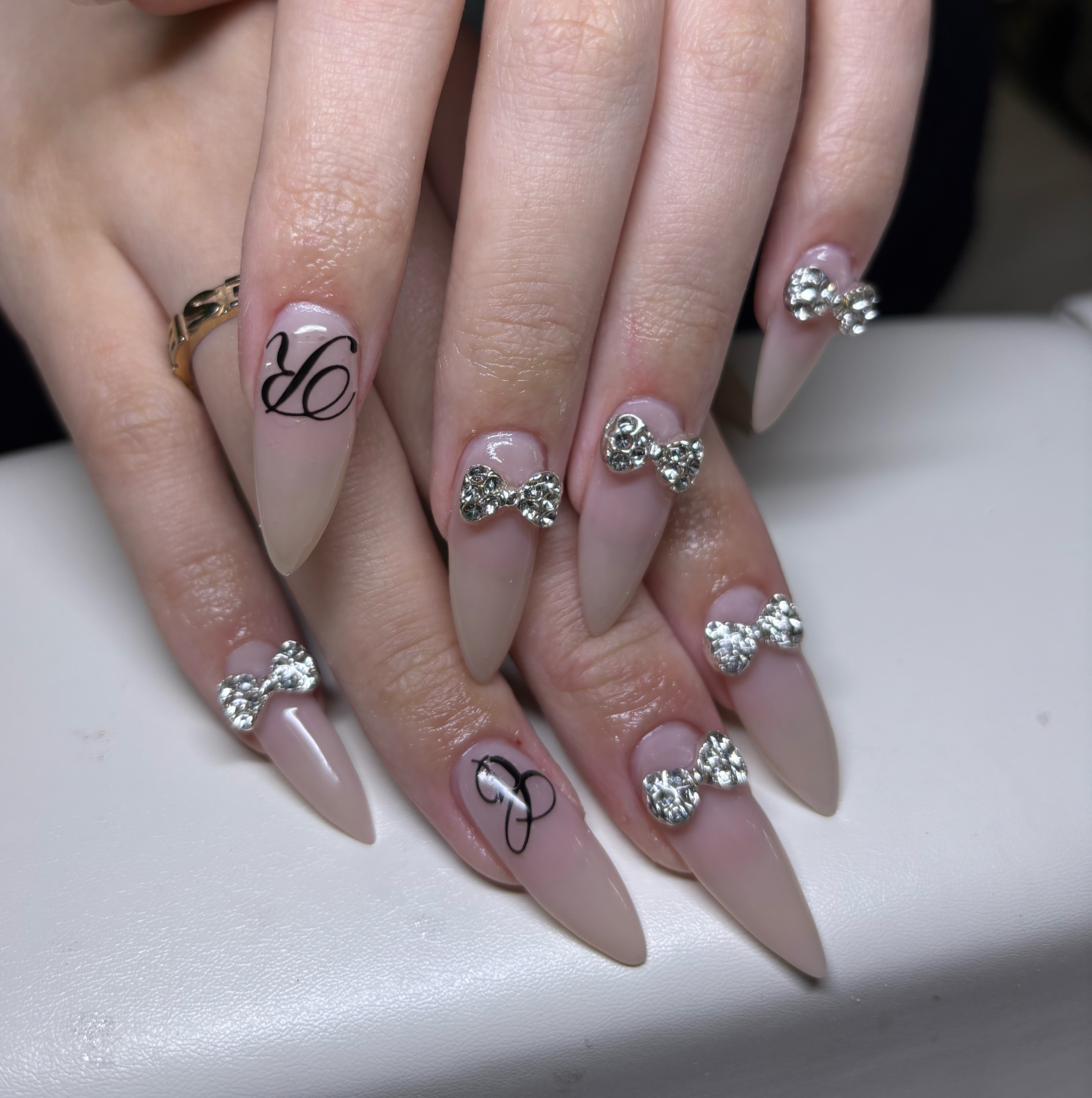 serii.nail