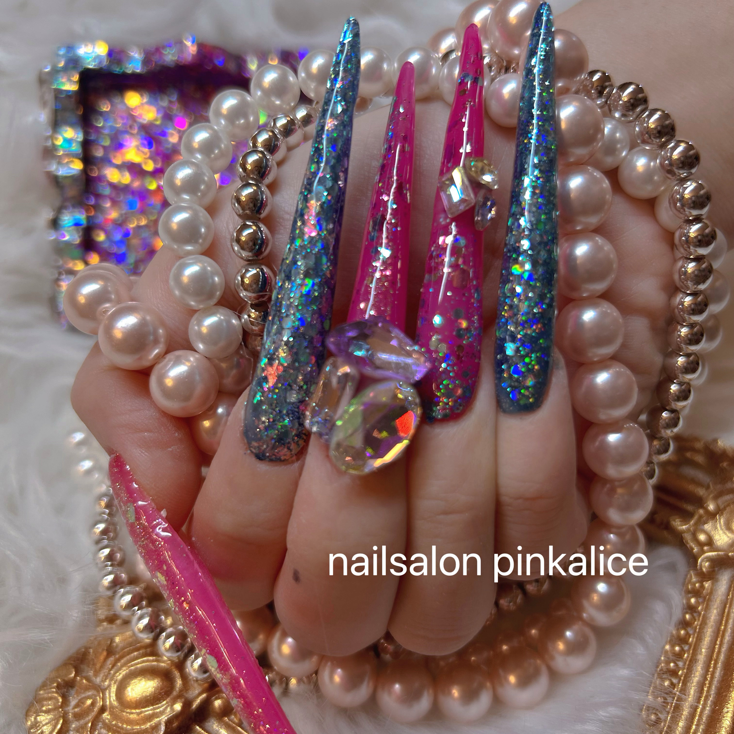 pinkAlice
