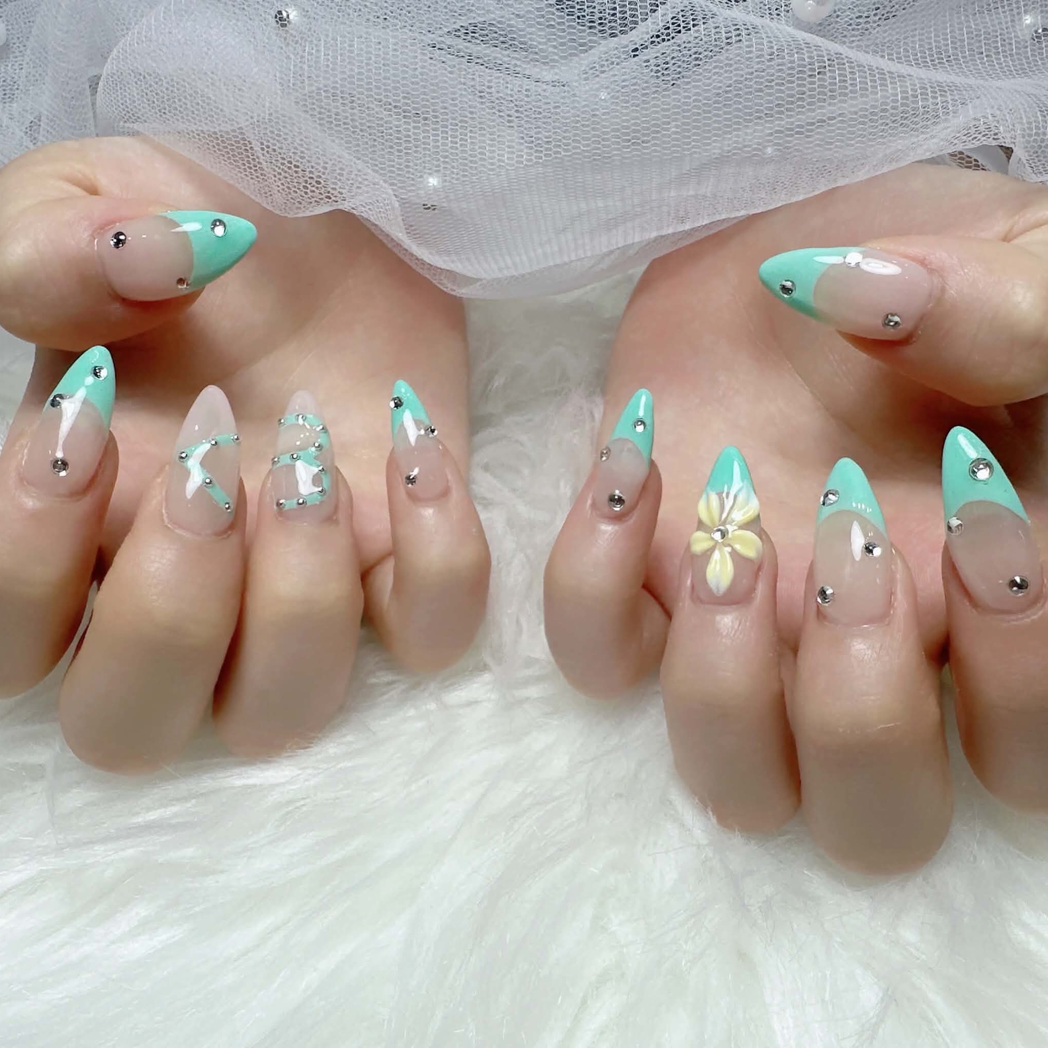 Kimis_Nail