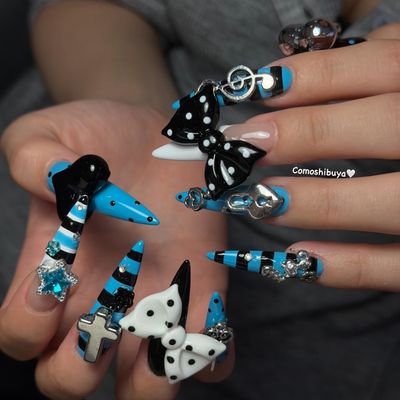 ネイリー（Nailie） - CoMo_Rina_Nail