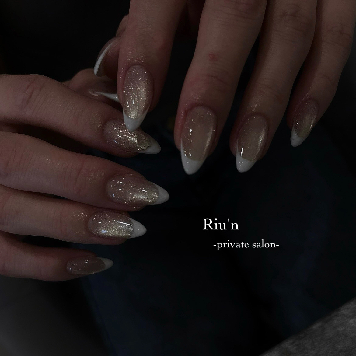 Riu.n_sari