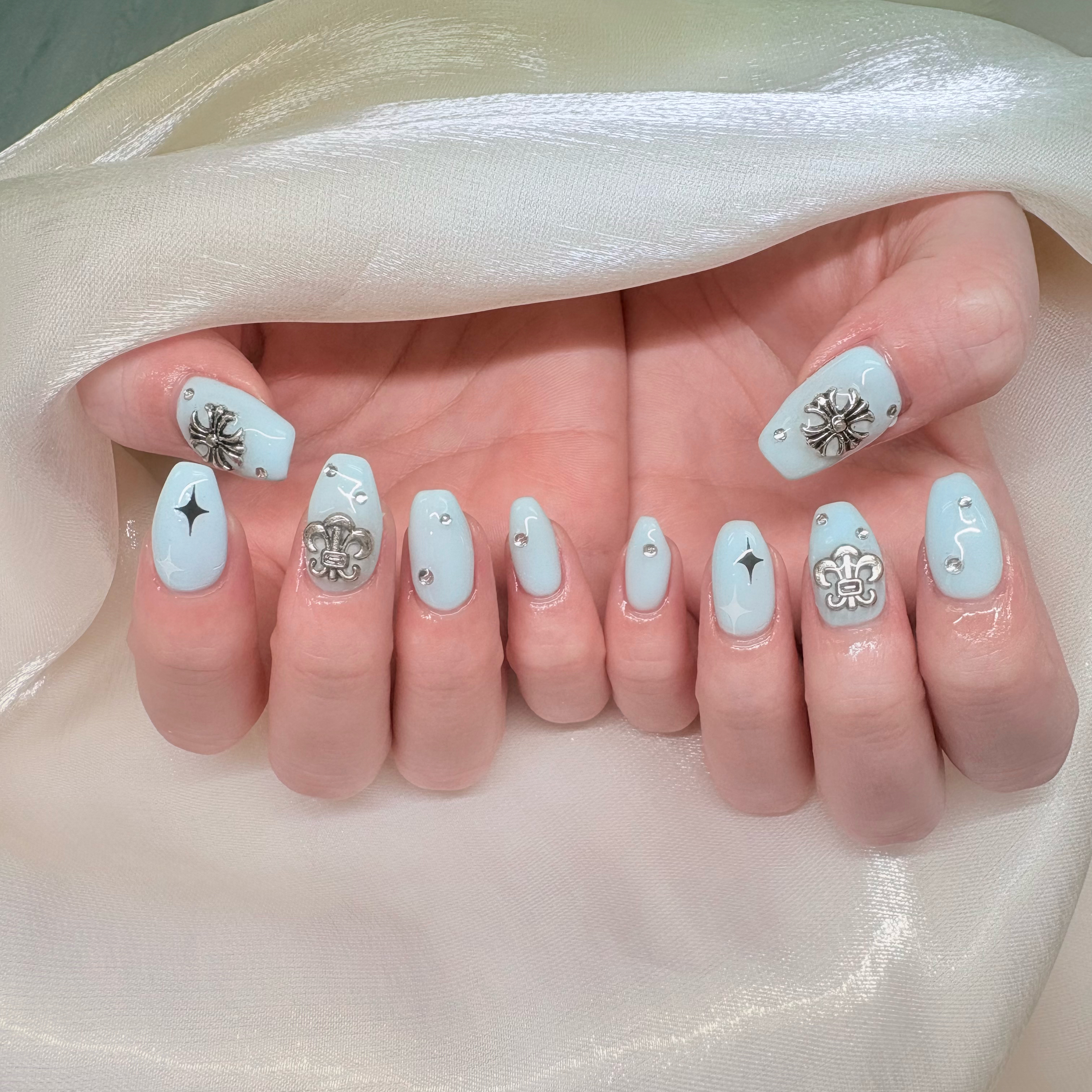RomosaNail