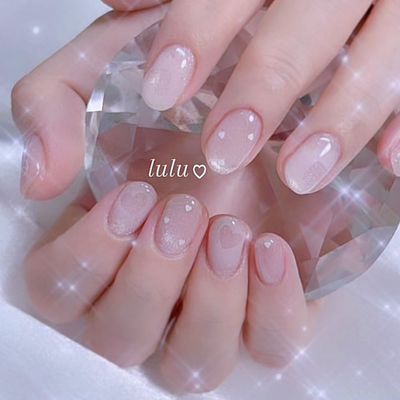 ネイリストにおまかせネイル
