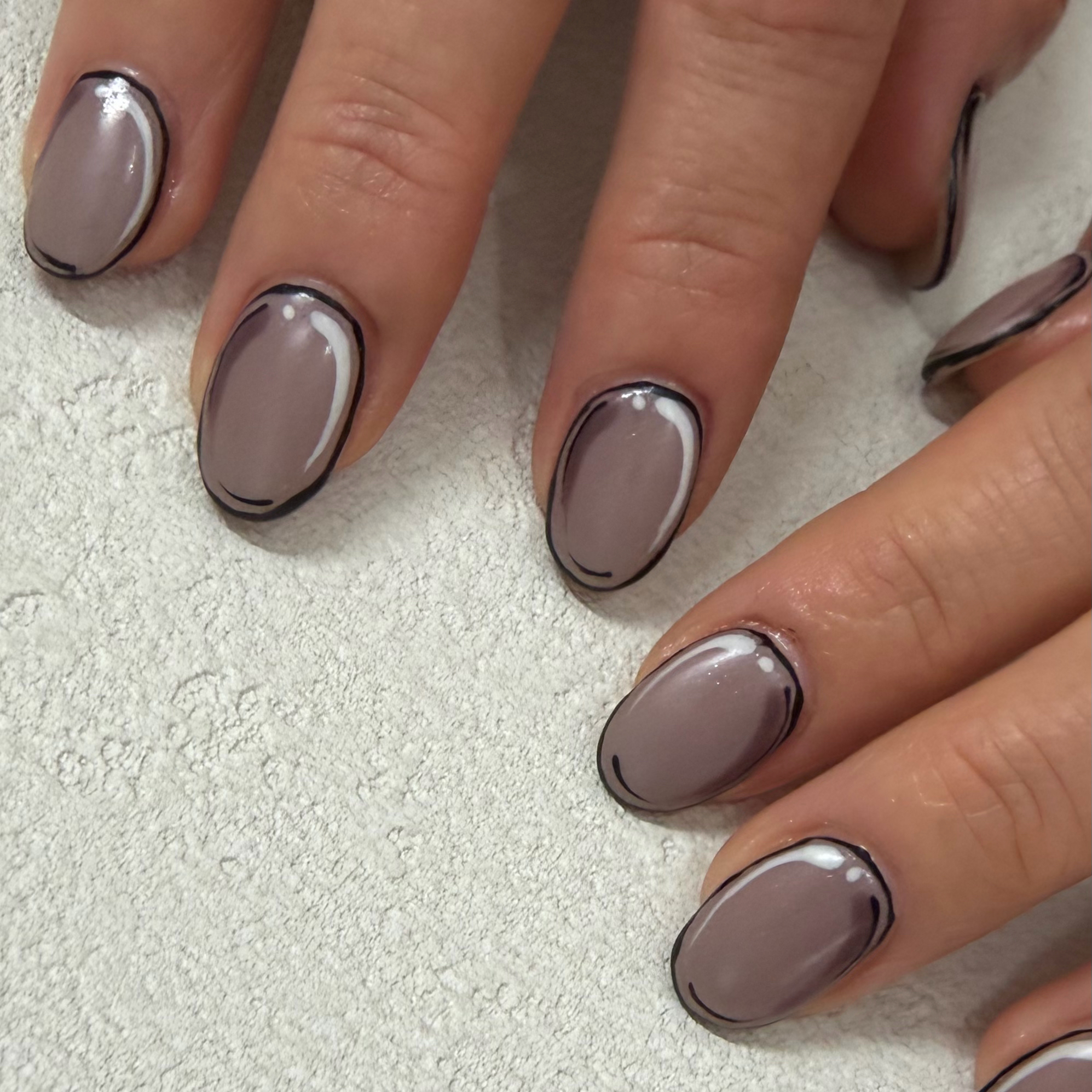 malua.nailstudio
