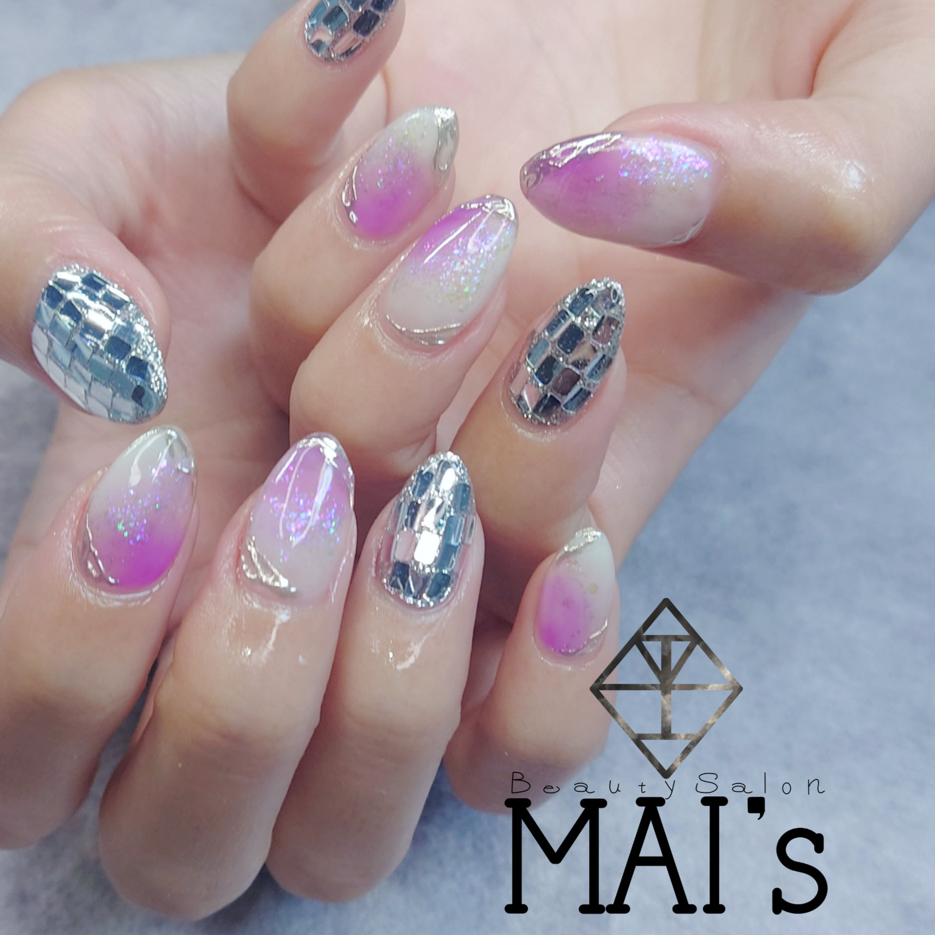 mais_nail.e