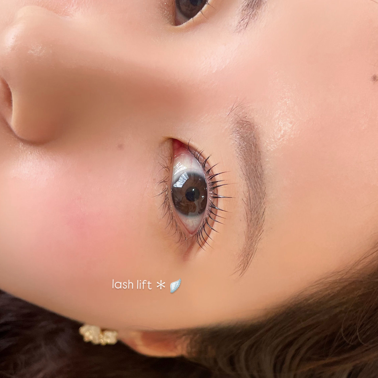 Eye_yuri