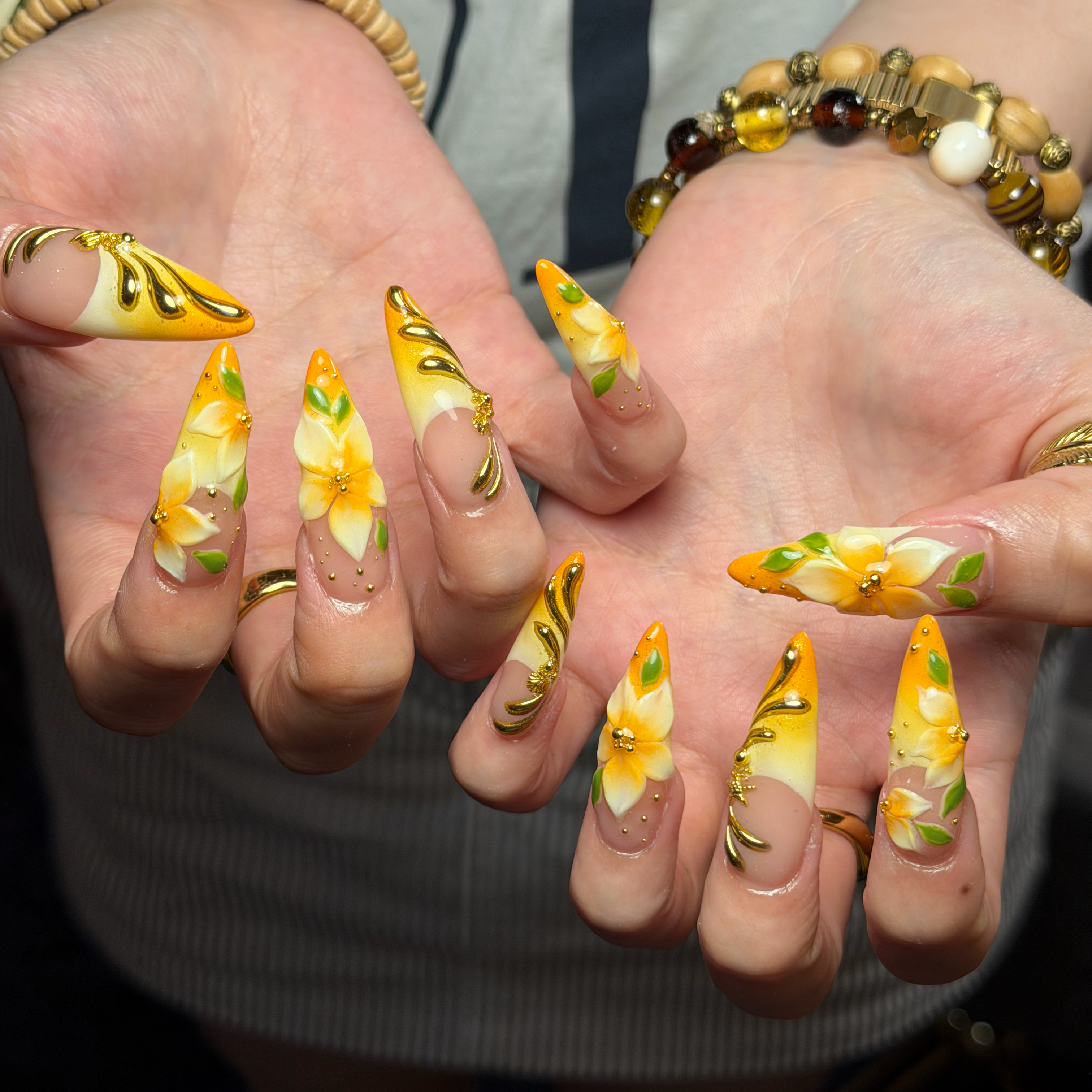 CoMo_Ana_Nail